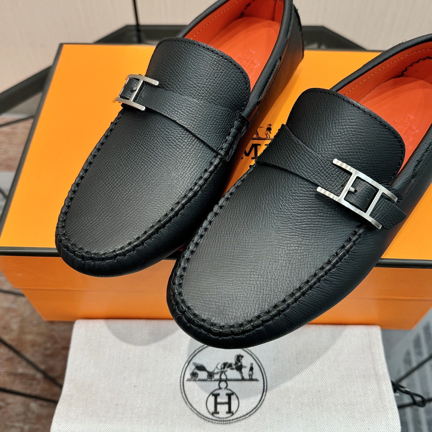 Men's Classic Leather Loafers, Comfortable Slip-Ons, Available in Sizes 38-44 5 i1741244066707 2733 0 3