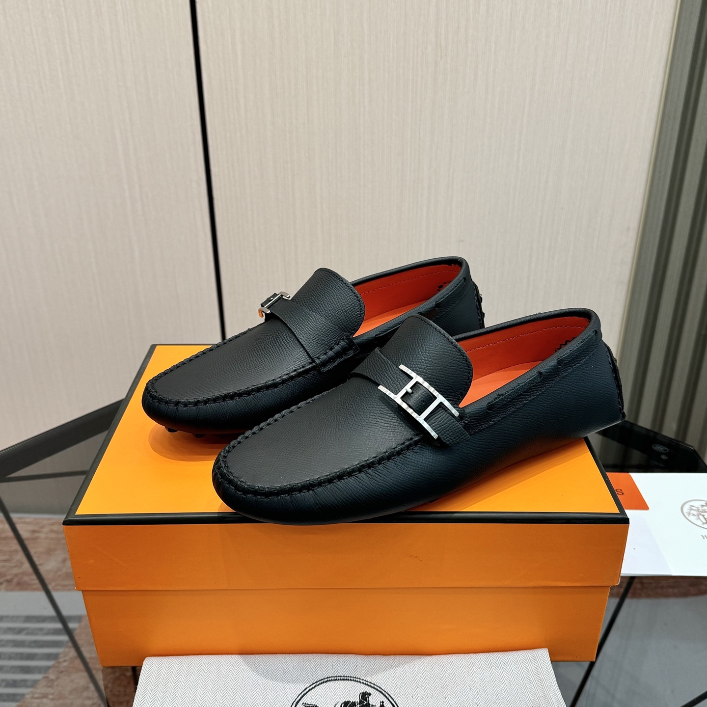 Men's Classic Leather Loafers, Comfortable Slip-Ons, Available in Sizes 38-44 1 Men's Classic Leather Loafers, Comfortable Slip-Ons, Available in Sizes 38-44