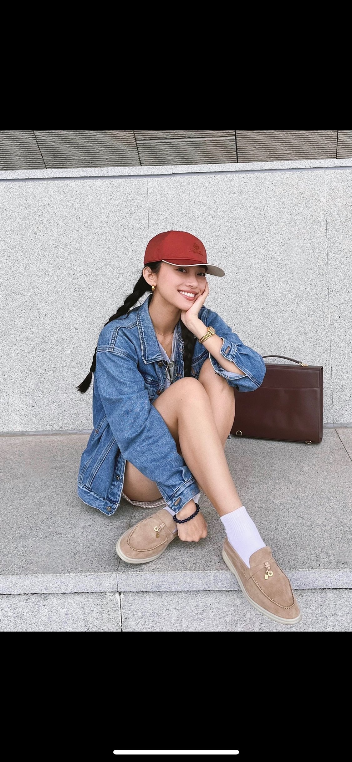 NO:253441,Sand and stone colors, desert colors, sand pottery browns, super hot products!  Many celebrities wear it, must-have!  L suede flat metal hanging loafers, loafers, loro piana, loafers, chamois leather19860909沙石色,沙漠色,沙陶棕,超级爆款！超多明星穿,必入！ L麂皮平底金属吊扣乐福鞋,乐福鞋,loro piana,loafers,chamois leather,Women's Shoes