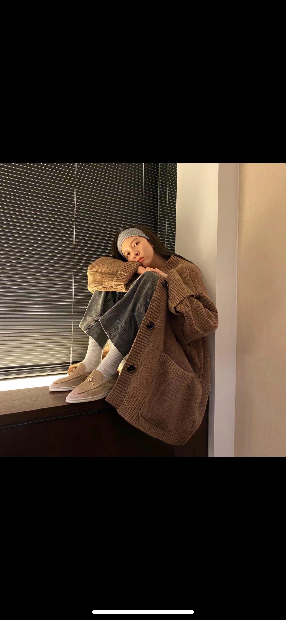 NO:253446,Song Yanfei's same sand and stone colors, desert colors, and sand pottery browns are all super popular!  Many celebrities wear it, must-have!  L suede flat metal hanging loafers, loafers, loro piana, loafers, chamois leather19860909宋妍霏同款沙石色,沙漠色,沙陶棕,都超级大爆款！超多明星穿,必入！ L麂皮平底金属吊扣乐福鞋,乐福鞋,loro piana,loafers,chamois leather,Women's Shoes