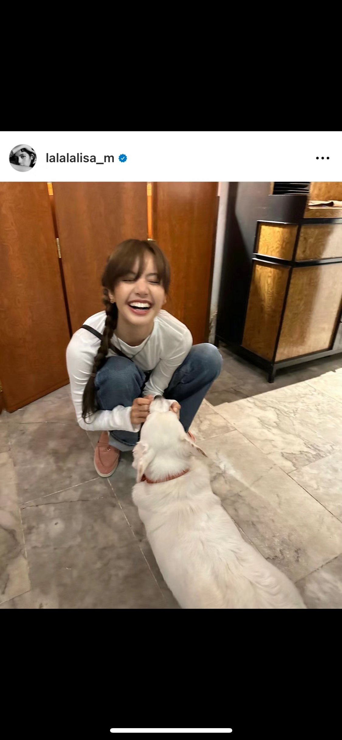 NO:253414,The same style as Lisa!  Peach powder/coral powder, light pink, cinnamon pink!  Super hot product!  Many celebrities wear it, must-have!  L suede flat metal hanging loafers, loafers, loro piana, loafers, chamois leather19860909Lisa同款！蜜桃粉/珊瑚粉,浅粉色,肉桂粉色！ 超级爆款！超多明星穿,必入！ L麂皮平底金属吊扣乐福鞋,乐福鞋,loro piana,loafers,chamois leather,Women's Shoes