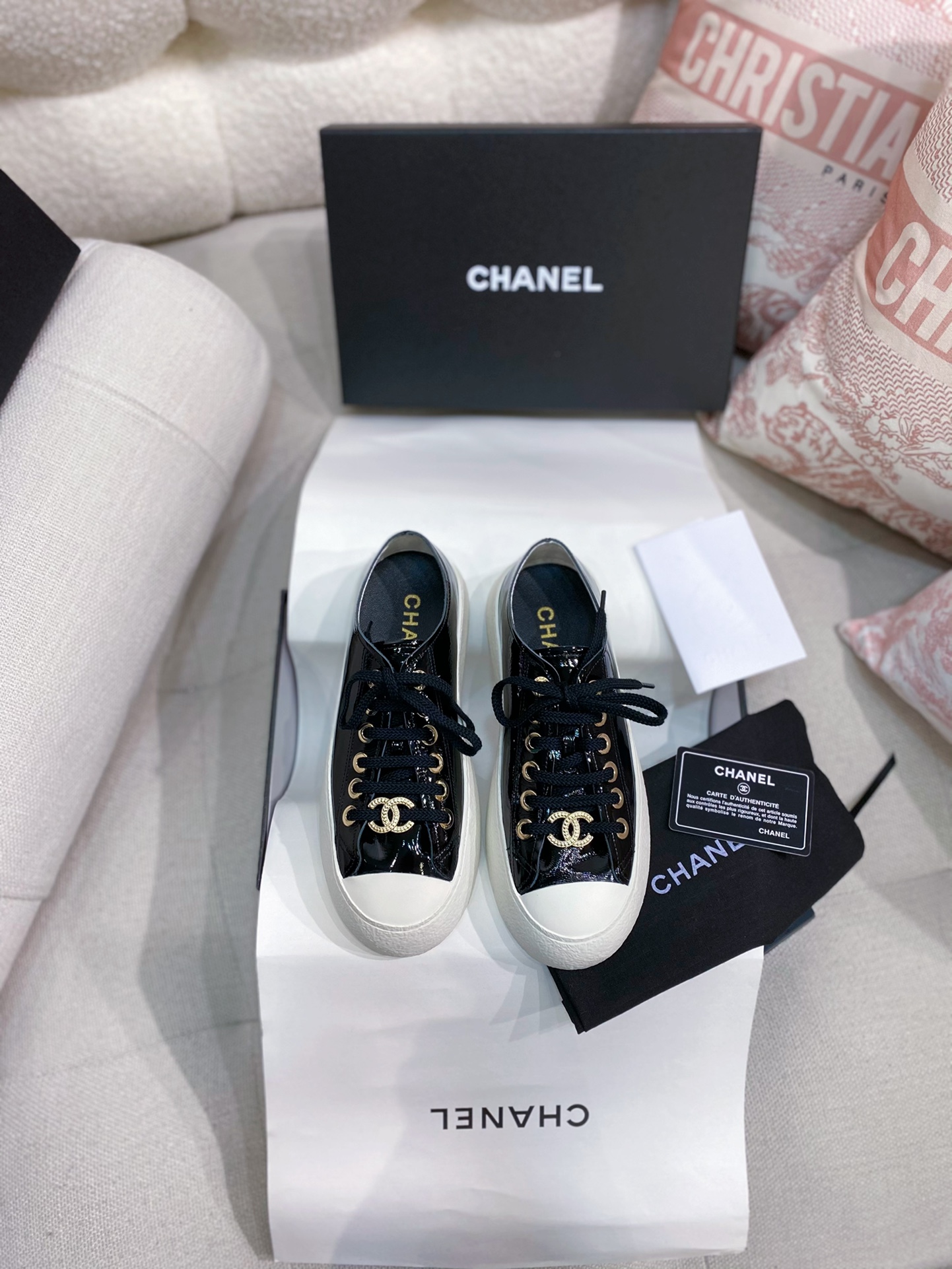 Réplique de haute qualité
 Chanel Chaussures De Sport Chaussures Décontractées Noir Huile cire cuir Peu importe