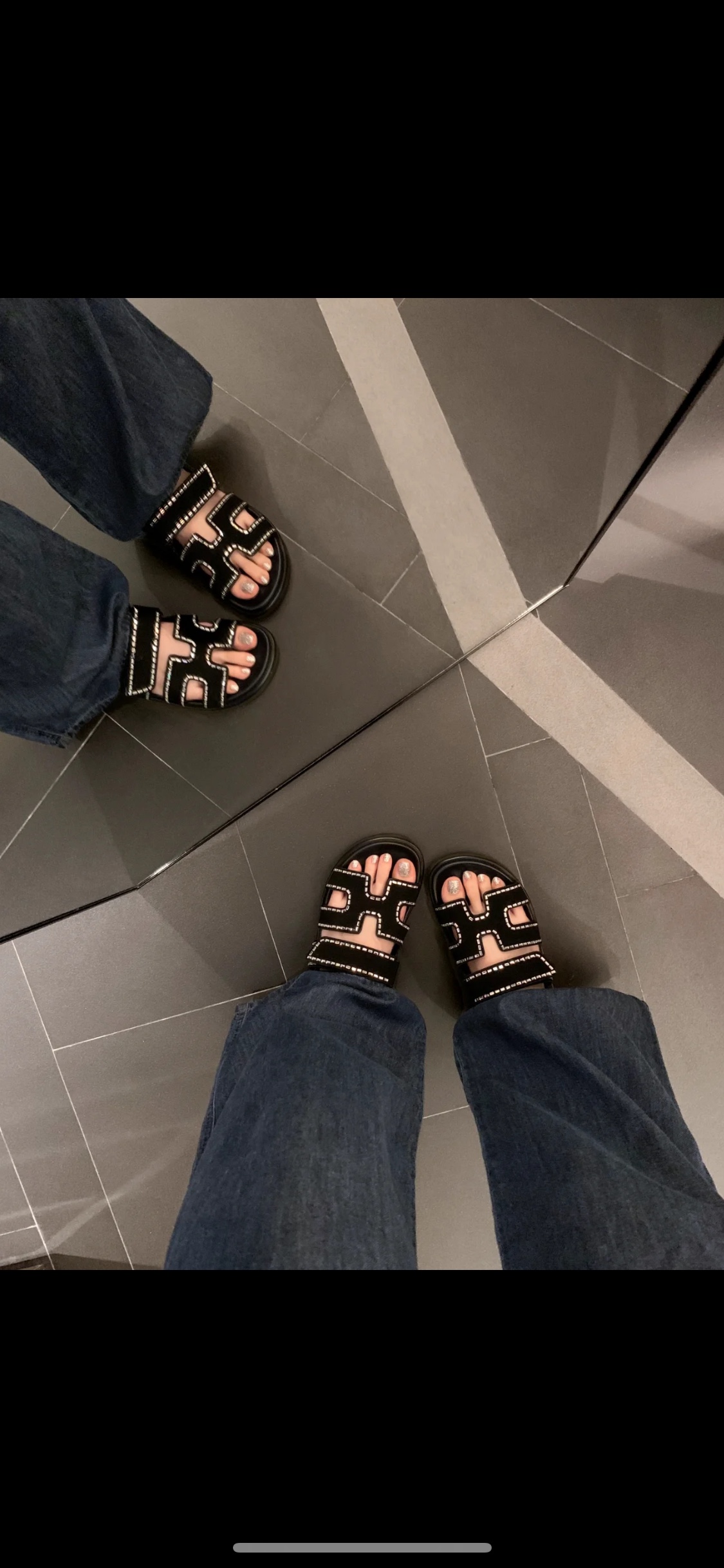 NO:253502,Super good-looking high-end shiny black H-shaped Swarlow crystal diamond second uncle shoes Velcro flat slippers Beach sandals, slippers, sandals, slippers19860909超好看的高端闪闪黑色 H家H型施华洛水晶钻二舅鞋 魔术贴平底拖鞋 沙滩凉鞋,拖鞋,sandals,slippers,Women's Shoes