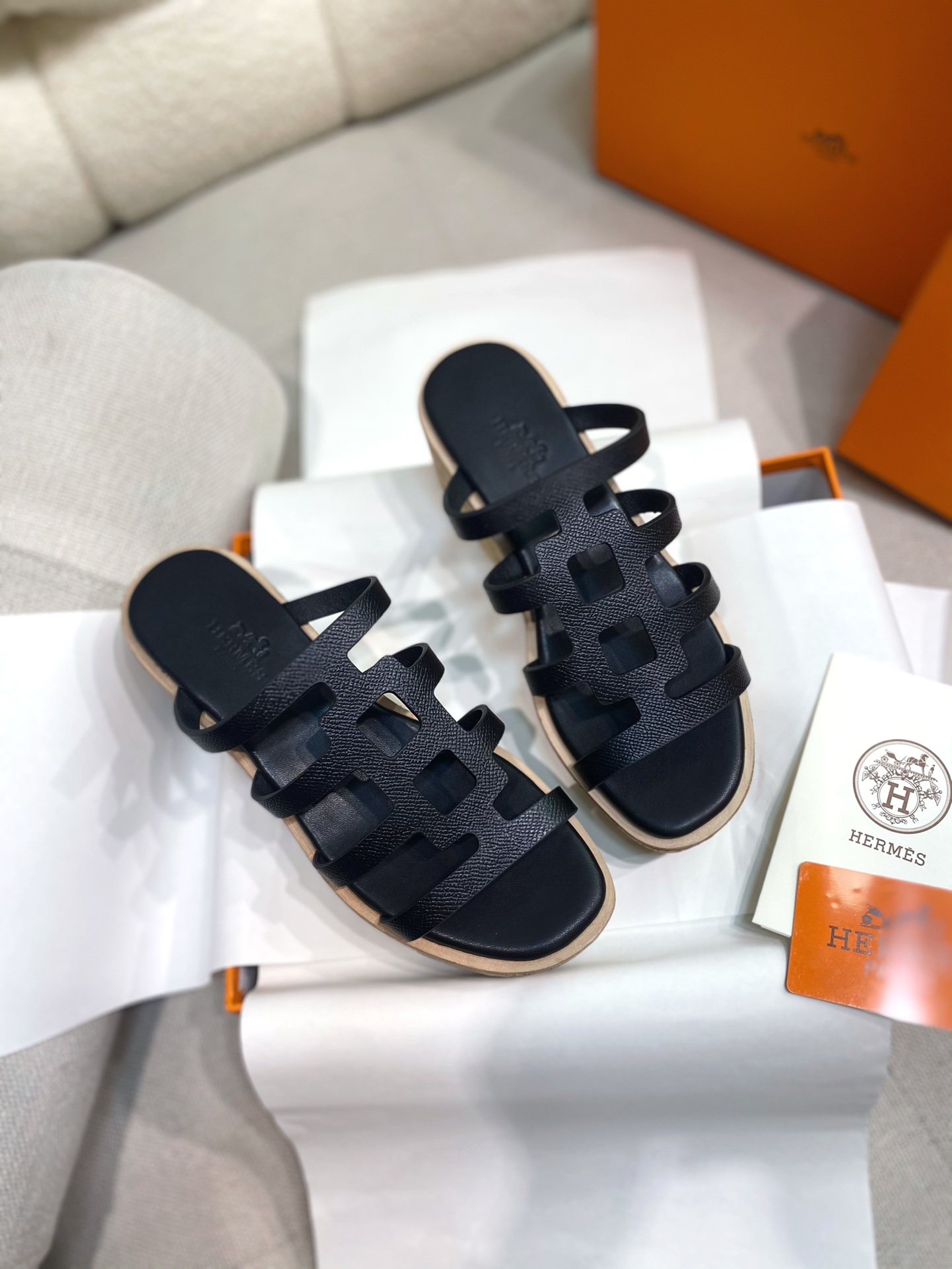 NO:253330,Shangxin H Home Herme* Isabella 30 straw-woven Greek vacation style high-heeled heeled sandals. The top-quality original single-quality calfskin sandals on the market, with a classic 