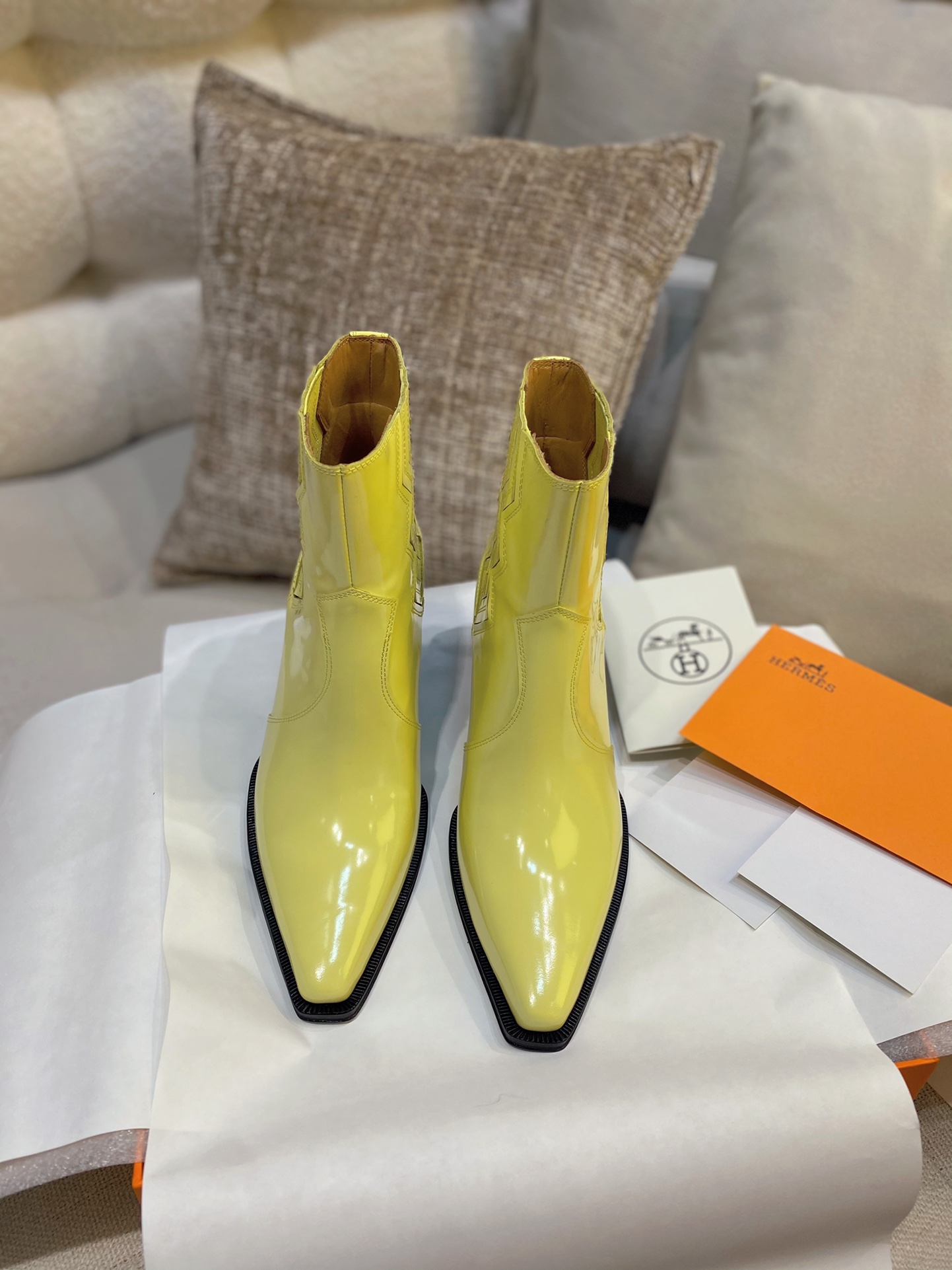 Alexander McQueen Classic Luxury Leather Shoe Loafer Ref 8