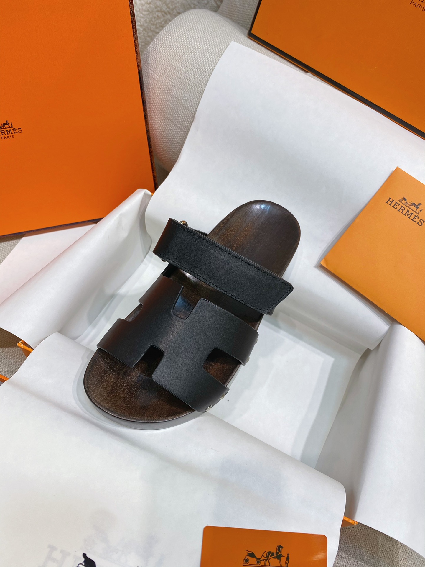 Hermes Scarpe Sandali Pantofole Nero Pelle bovina di capra Gomma pecora Casual 3 i1733567055 1492 2