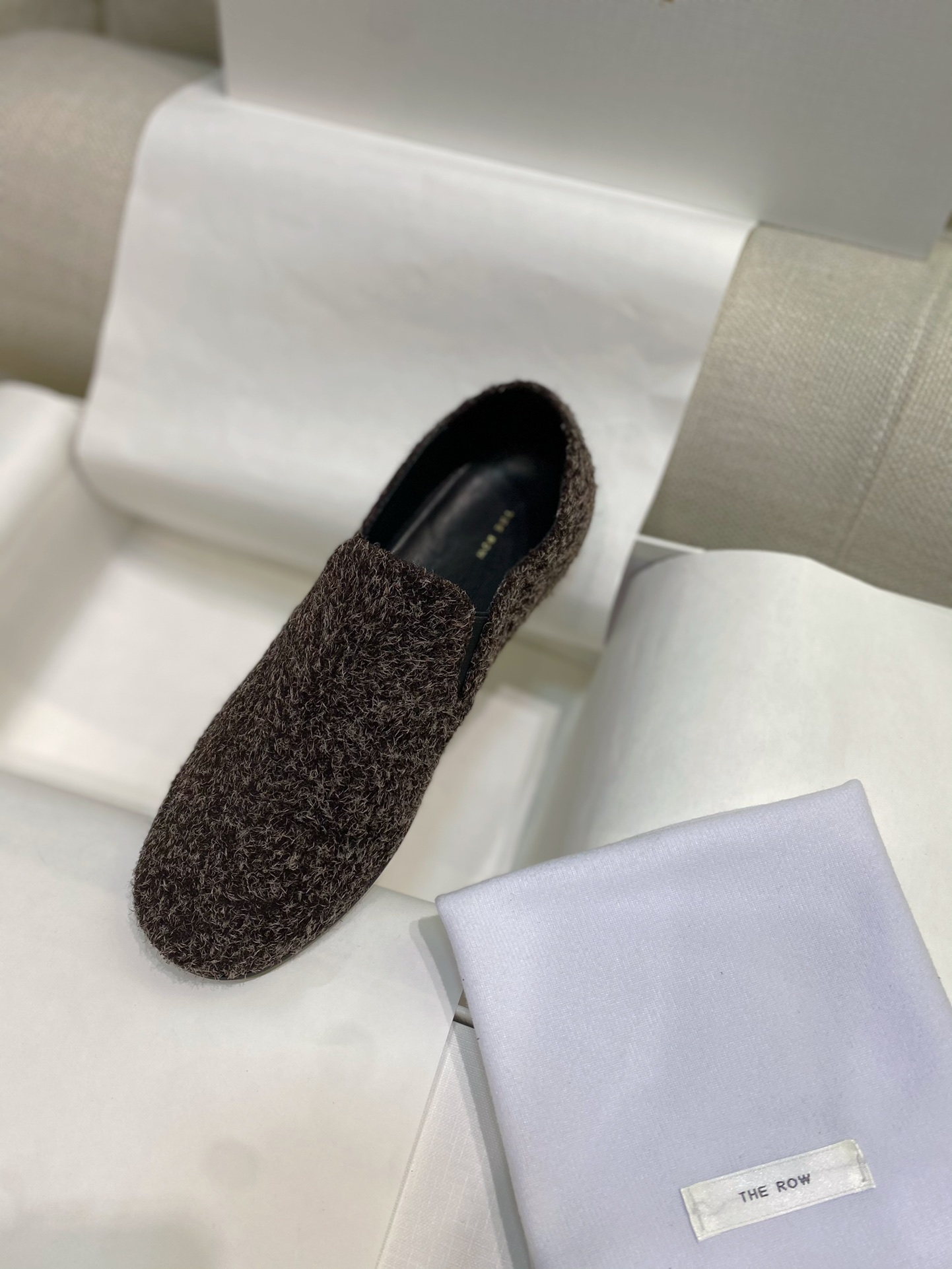 The Row Scarpe Loafer Scarpe Monostrato Stampa Gomma Pelle di pecora Collezione Primavera/Estate Vintage 7 i1735733700 7507 2