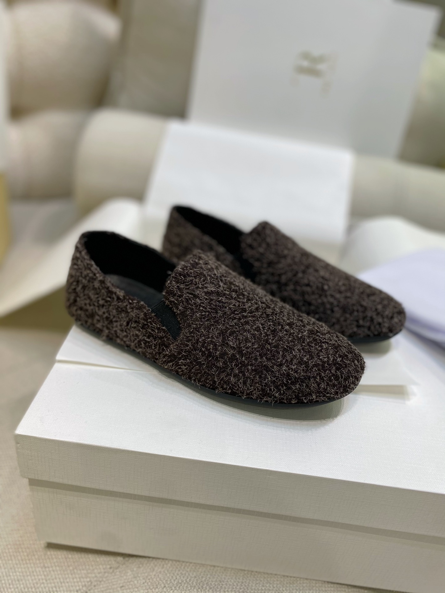 The Row Scarpe Loafer Scarpe Monostrato Stampa Gomma Pelle di pecora Collezione Primavera/Estate Vintage 5 i1735733700 7532 3