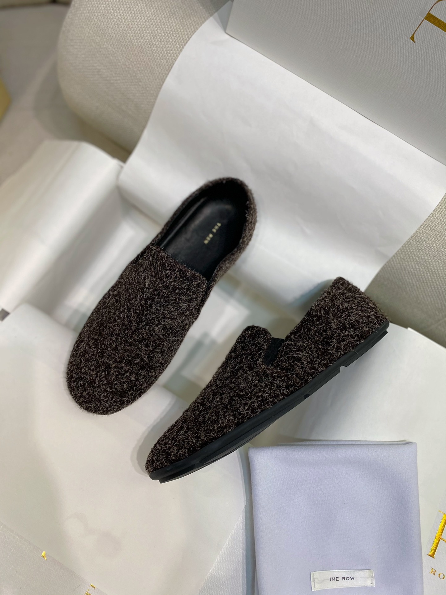 The Row Scarpe Loafer Scarpe Monostrato Stampa Gomma Pelle di pecora Collezione Primavera/Estate Vintage 8 i1735733700 7868 4