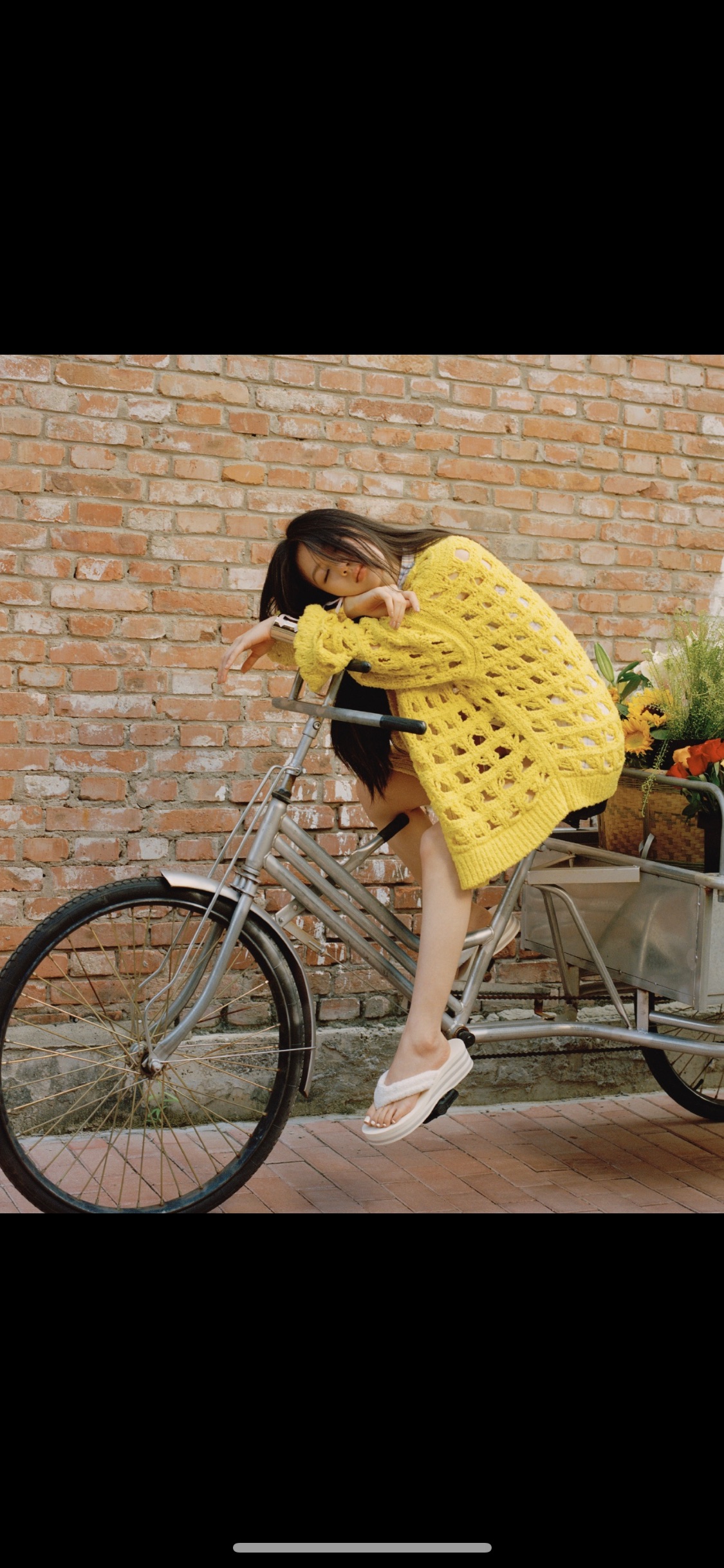 NO:232892,The same style as Shan Yichun, the latest recommendation of the magazine!  The small fragrant thick-soled flip-flops, split-toed shoes, slippers,19860909单依纯同款,杂志最新推荐！国外名媛都穿起来了的小香厚底人字拖鞋,分趾鞋,slippers,Women's Shoes