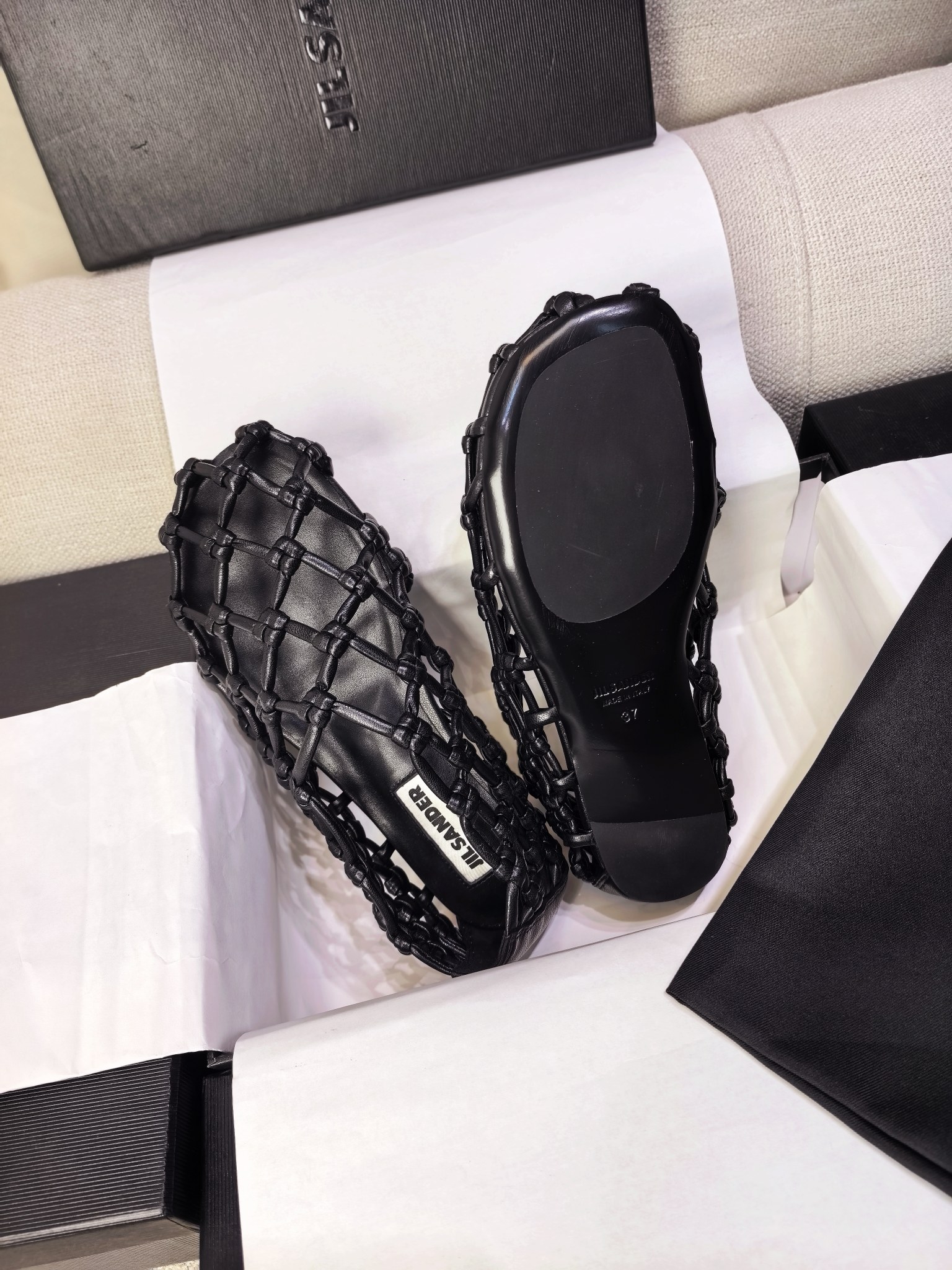 New Jil Sander Shoes: Top-Class Original with Intricate Details and High-Quality Materials - 图片 8