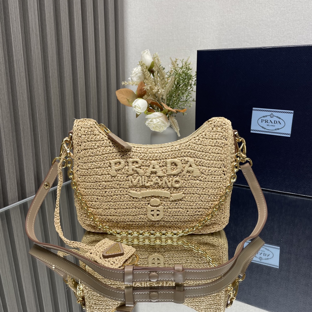 NO:182861,【【authentic grade top original list】Stamped Hobo1BC204 This Hobo pure hand-woven design is great. Three-dimensional hand-woven font, can be carried by hand/armer bag/shoulder strap adjustable/cross-body, the tangle strip can be detached, too perfect and complex hand-crafted to look extraordinarily atmospheric/fashioned, with large capacity and space, and the upper body effect is great, 100% return rate is essential in summer. Hurry up and buy it. Size length 23 high 17x bottom 6.5cm, PRADA, prada, espadrilles19860909【【正品级 顶级原单】草编Hobo1BC204这款Hobo纯手工编织设计太棒了立体手工编织字体,可手拎/腋下包/肩带可调节/斜挎,琏条可拆卸,太完美复杂手工显得格外大气/时尚,容量空间大,上身效果非常棒,回头率百分之百夏天必备赶紧入手吧尺寸长23高17x底6.5cm,PRADA,prada,espadrilles,Bag