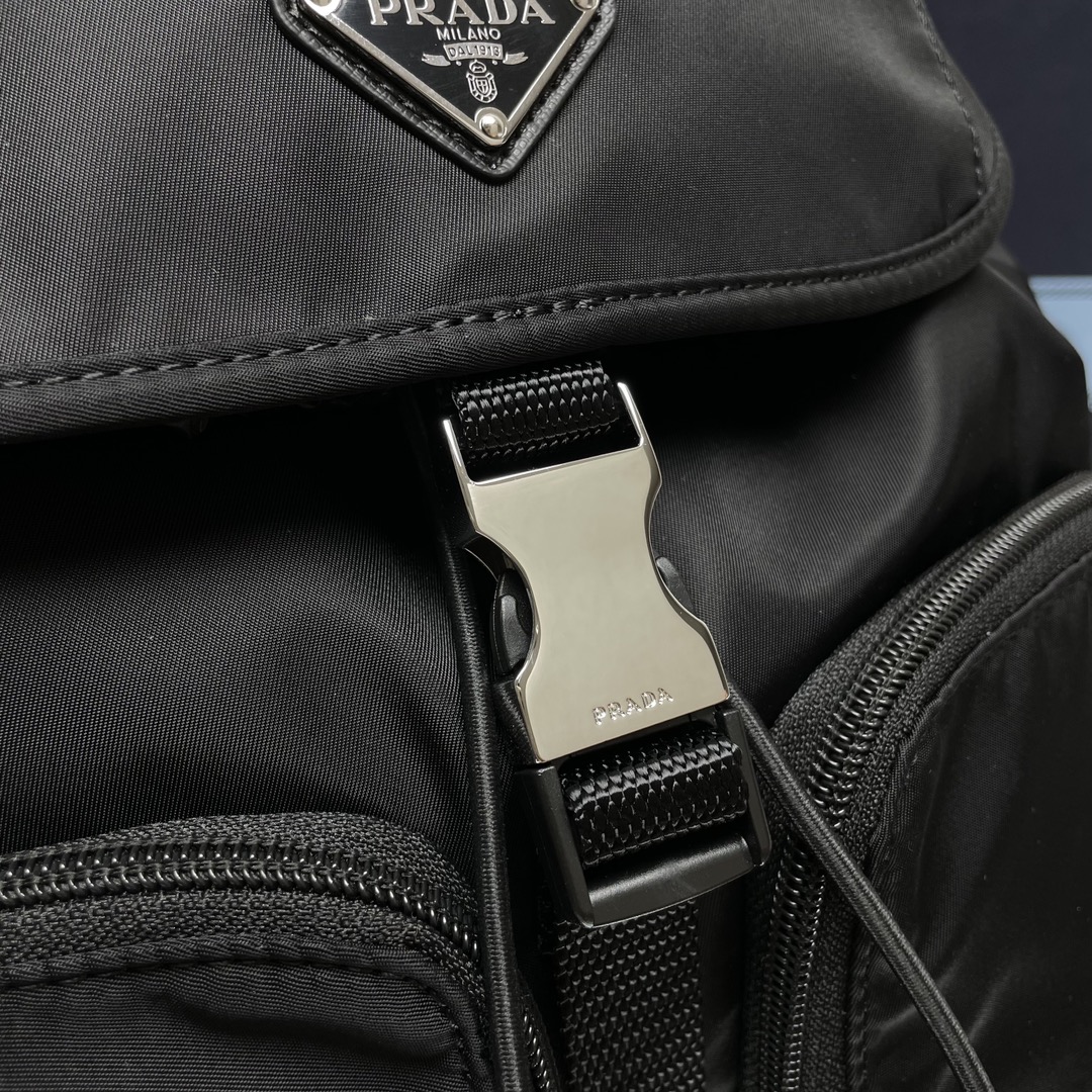 Prada 1BZ070 Black nylon 30x32x16cm everyday