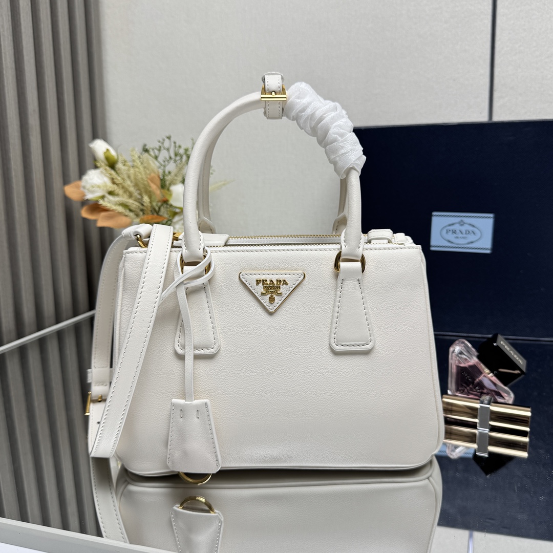 【Artículo original de primera calidad】✨Nuevo bolso pequeño asesino 🎉1BA896 piel lisa 💋 El bolso Prada Galle…