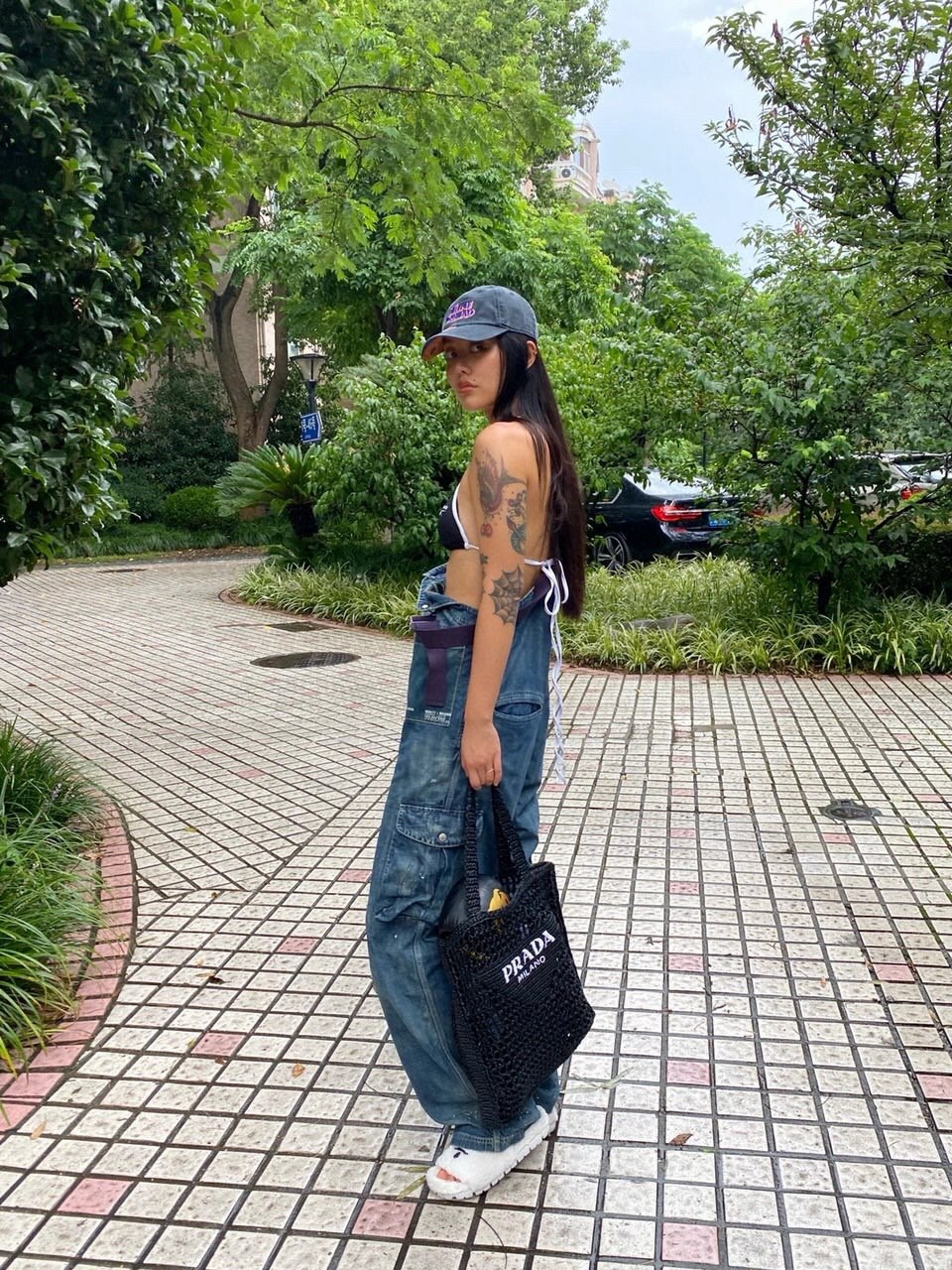 NO:385303,Classic cool black~ It looks very good no matter how you match it, Prada [top original list], prada19860909经典酷酷黑色～怎么搭都很好看,普拉达【顶级原单】,prada,Bag