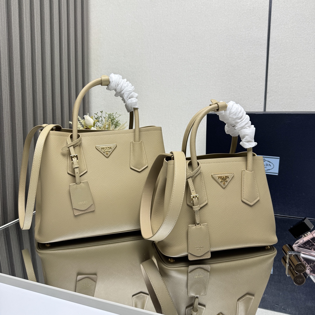 Prada everyday