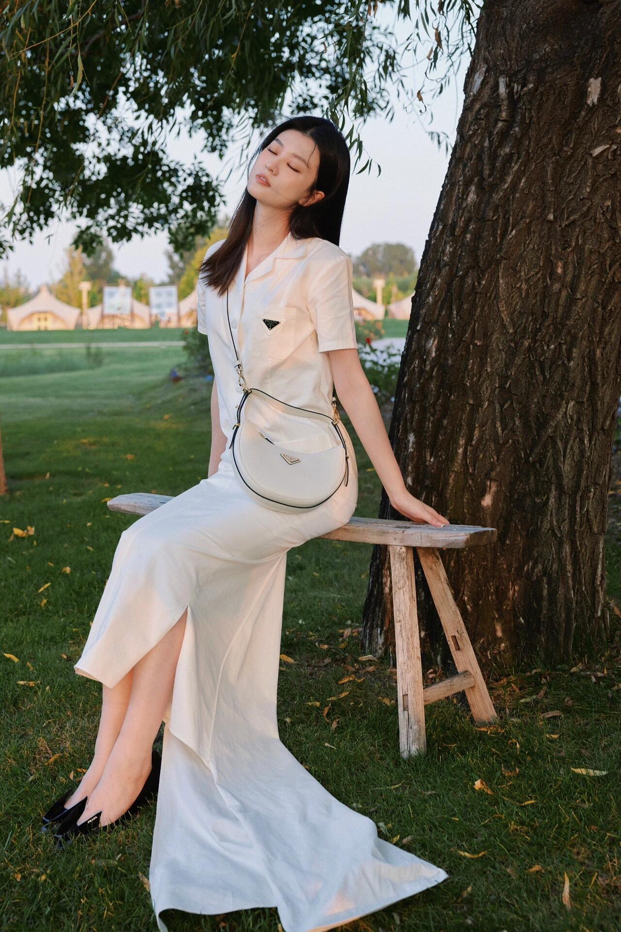 NO:391822,White ~ versatile artifact, Prada [top original list], prada19860909白色～百搭神器,普拉达【顶级原单】,prada,Bag