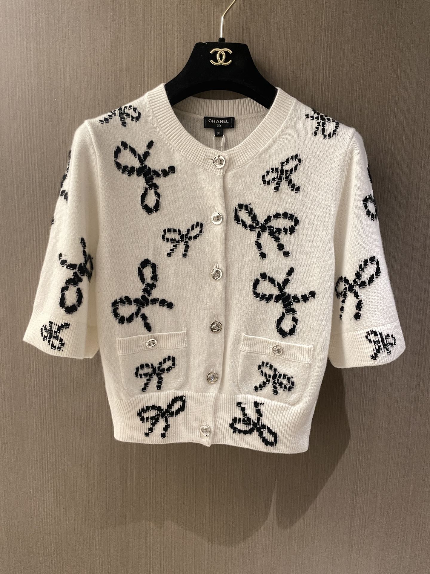 Chanel Abbigliamento T-Shirt Replica di designer qualità perfetta
 Nero Bianco Cashmere Maniche corte