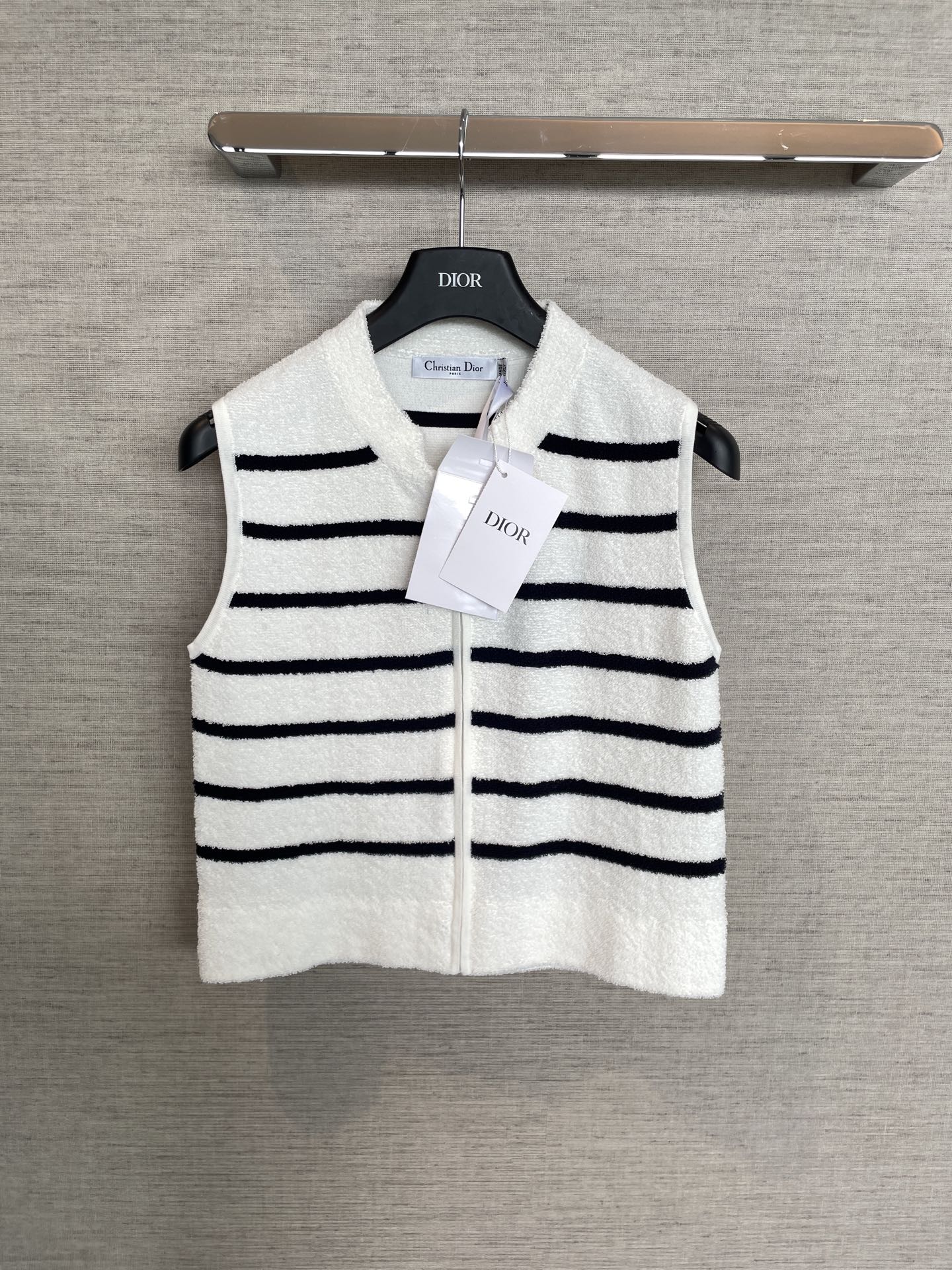 Dior Striped Sailor Vest: Authentic Design, Premium Yarn, Versatile Style 3 i1749714233920 7418 0 0