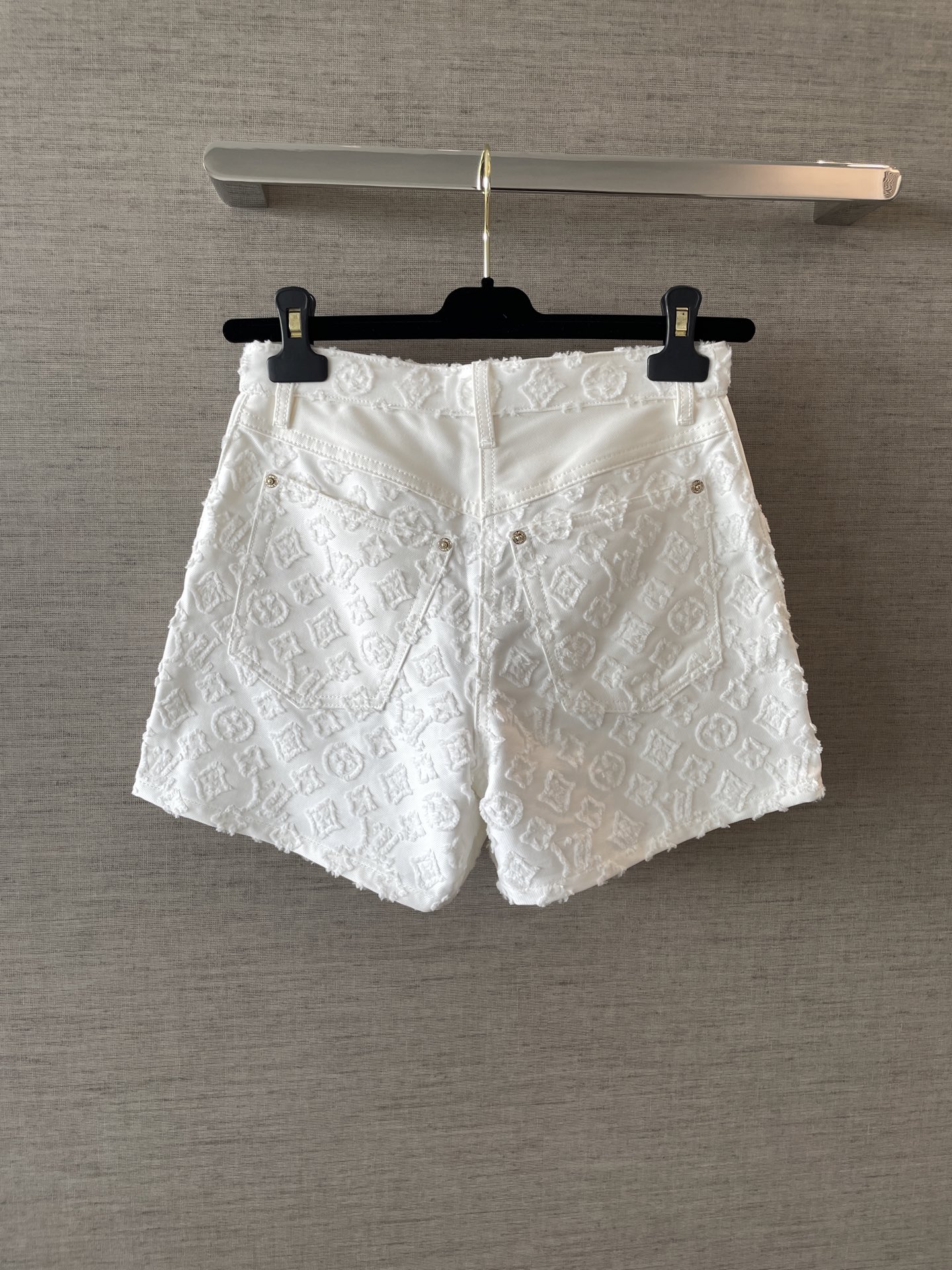 Jacquard Shorts: Premium Fabric, Authentic Detailing, and Perfect Fit 7 i1752552417980 1828 0 6
