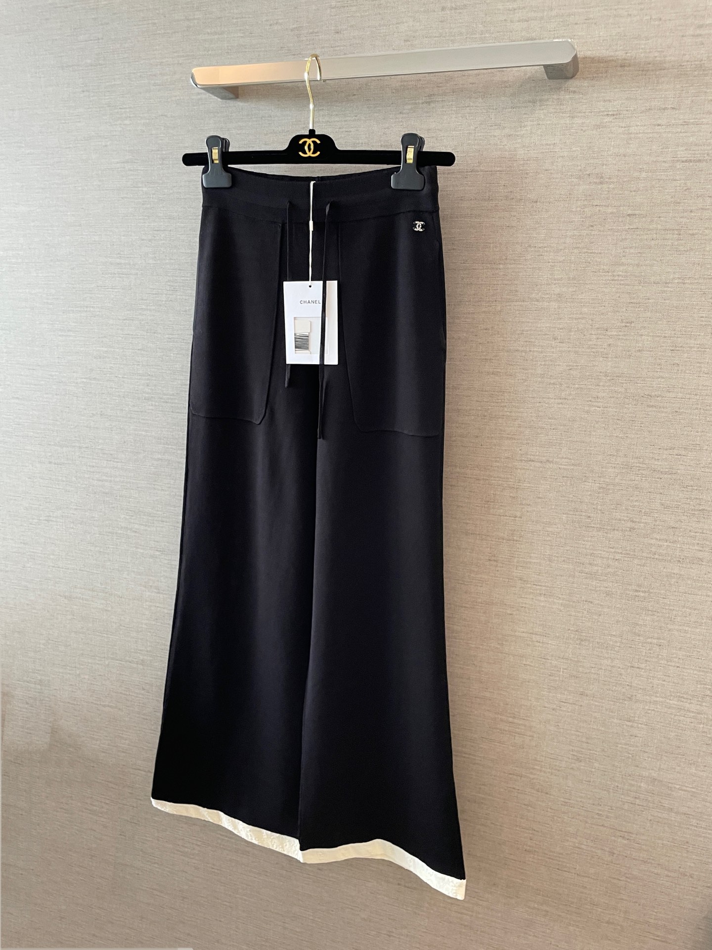 Chanel Black and White Pants - Stylish & Comfortable, Sizes 36-41 6 i1755428509730 6896 0 4