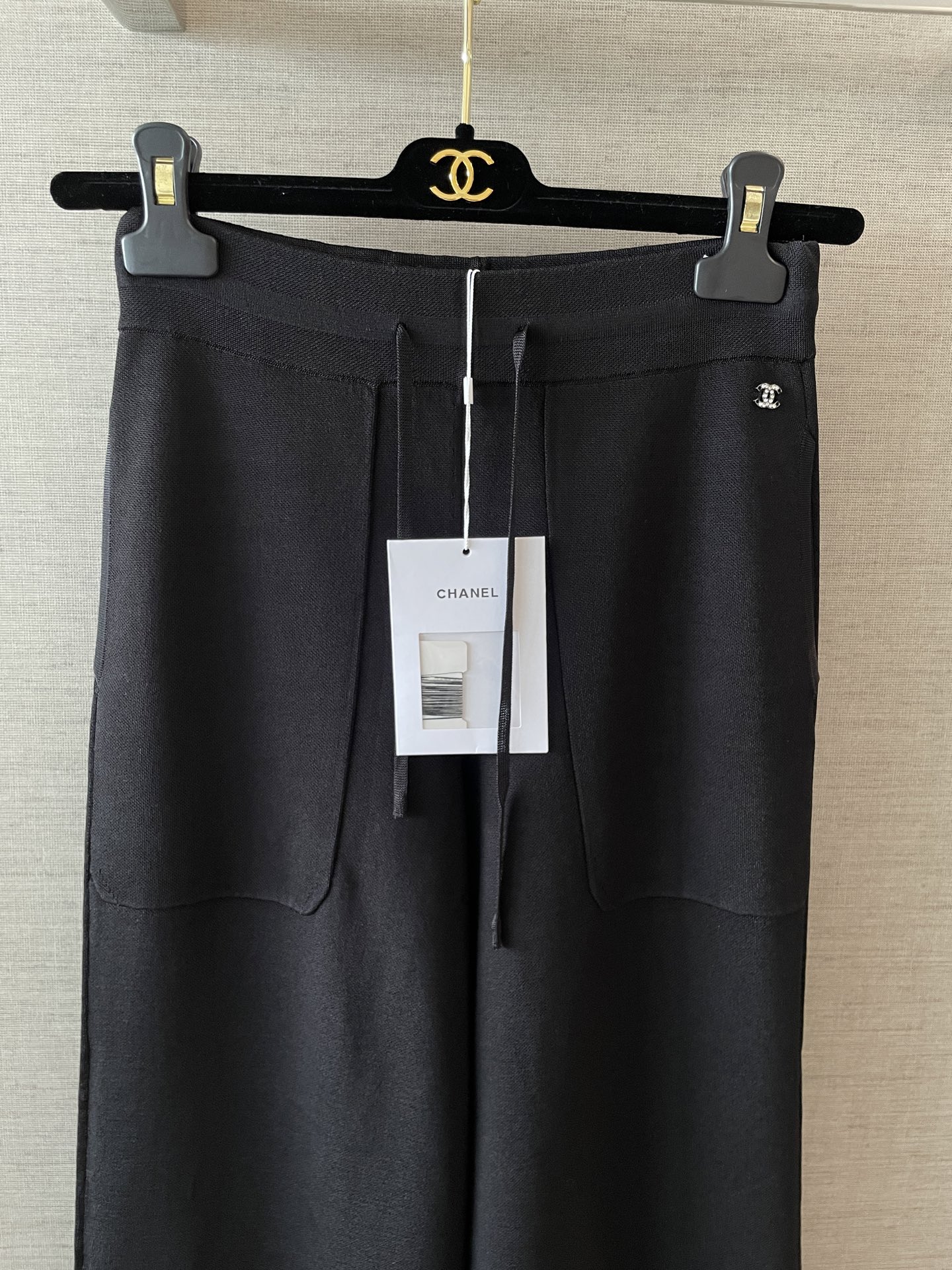 Chanel Black and White Pants - Stylish & Comfortable, Sizes 36-41 3 i1755428510864 8839 0 1