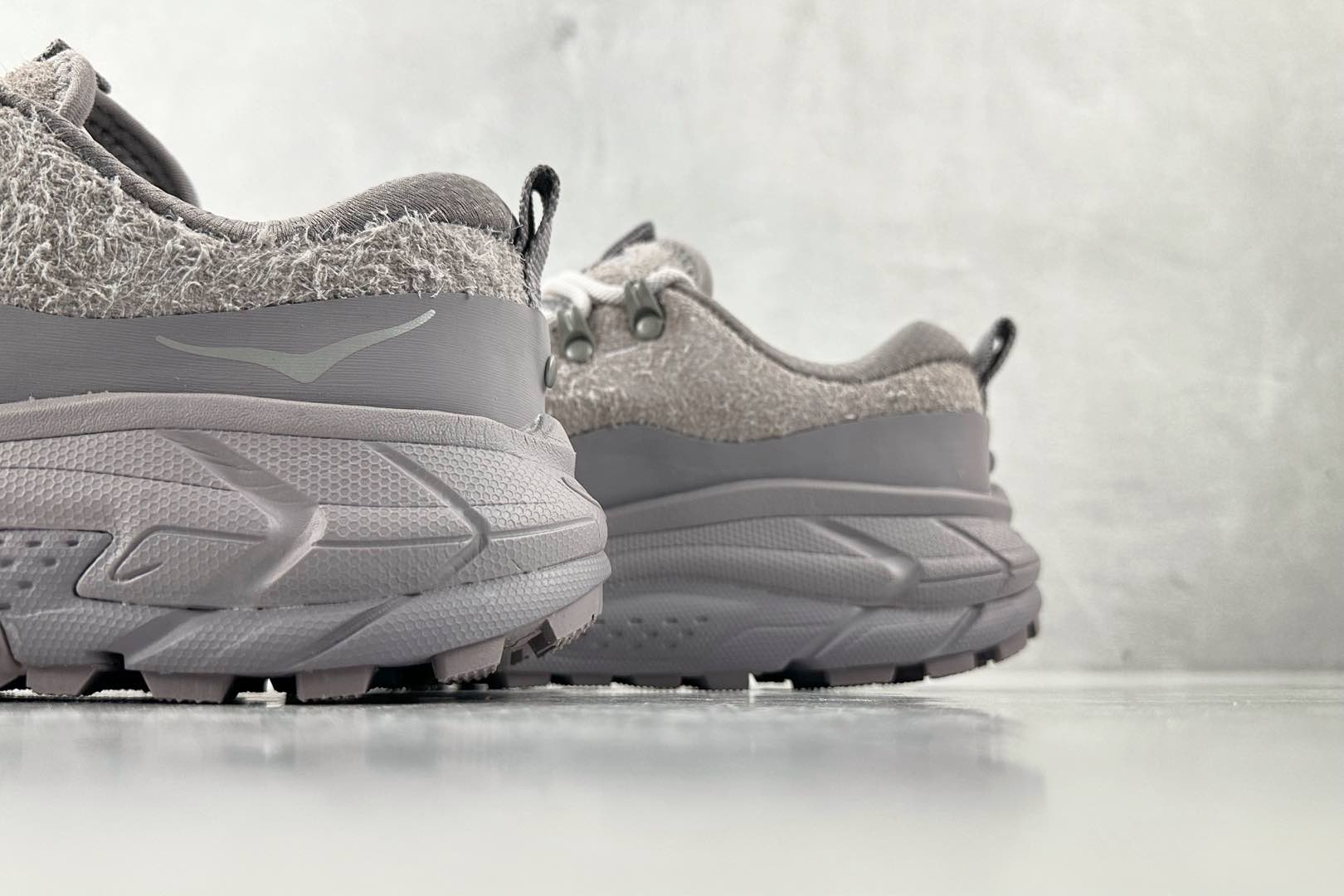 专业户外功能鞋 HOKA ONE ONE Tor Summit 灰紫色 1155394-ARLS