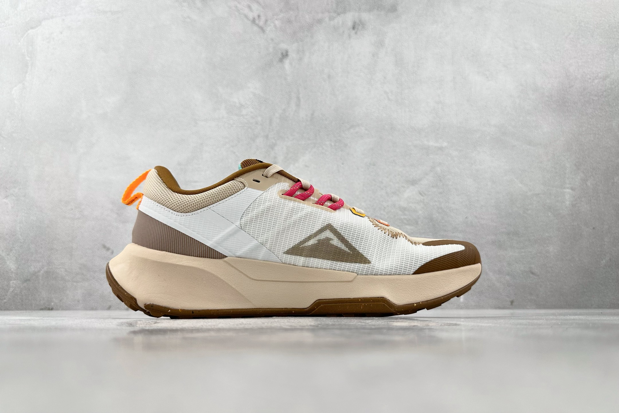 NK Juniper Trail 2 Next Nature 朱尼珀2代系列低帮户外轻量透气休闲运动越野跑鞋“米棕橙” FD4323-181-莆田鞋,莆田鞋货源,高仿鞋,高仿鞋货源,安福档口,莆田高仿鞋,莆田鞋批发,高仿鞋批发,莆田高仿运动鞋,高仿运动鞋,莆田运动鞋 NK Juniper Trail 2 Next Nature 朱尼珀2代系列低帮户外轻量透气休闲运动越野跑鞋“米棕橙” FD4323-181