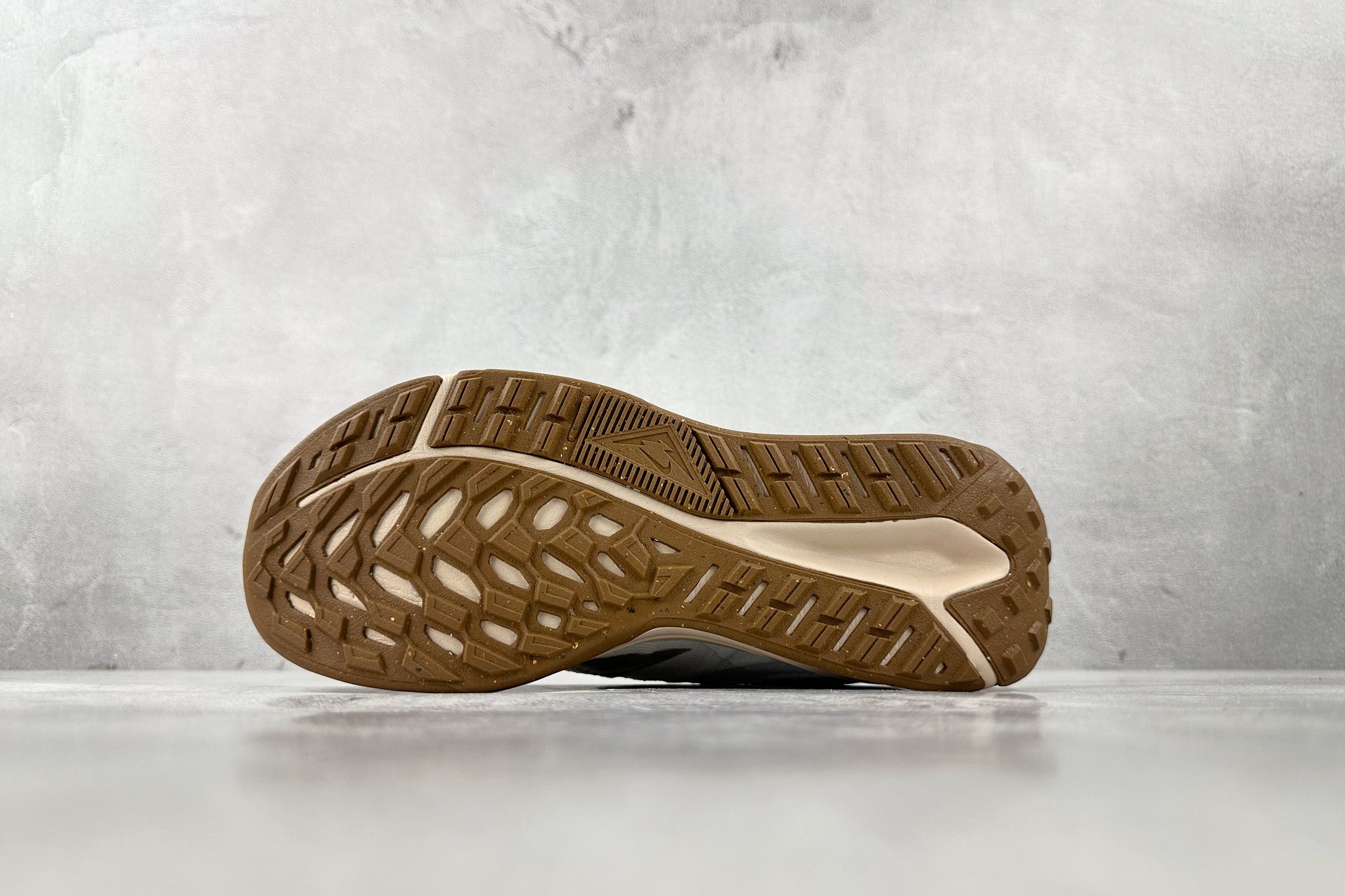 NK Juniper Trail 2 Next Nature 朱尼珀2代系列低帮户外轻量透气休闲运动越野跑鞋“米棕橙” FD4323-181-莆田鞋,莆田鞋货源,高仿鞋,高仿鞋货源,安福档口,莆田高仿鞋,莆田鞋批发,高仿鞋批发,莆田高仿运动鞋,高仿运动鞋,莆田运动鞋 NK Juniper Trail 2 Next Nature 朱尼珀2代系列低帮户外轻量透气休闲运动越野跑鞋“米棕橙” FD4323-181