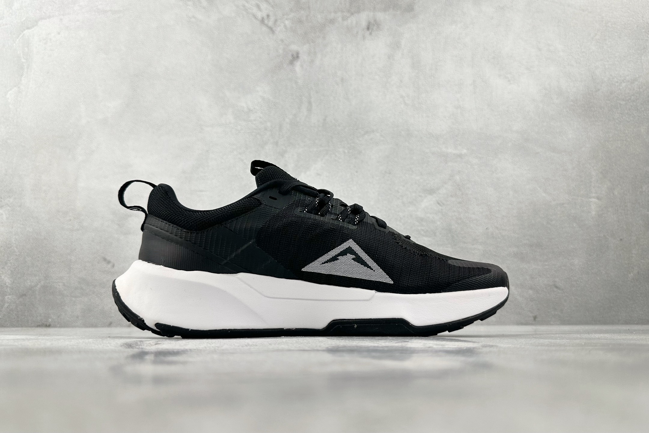 NK Juniper Trail 2 Next Nature 朱尼珀2代系列低帮户外轻量透气休闲运动越野跑鞋“黑白” DM0822-001-莆田鞋,莆田鞋货源,高仿鞋,高仿鞋货源,安福档口,莆田高仿鞋,莆田鞋批发,高仿鞋批发,莆田高仿运动鞋,高仿运动鞋,莆田运动鞋 NK Juniper Trail 2 Next Nature 朱尼珀2代系列低帮户外轻量透气休闲运动越野跑鞋“黑白” DM0822-001