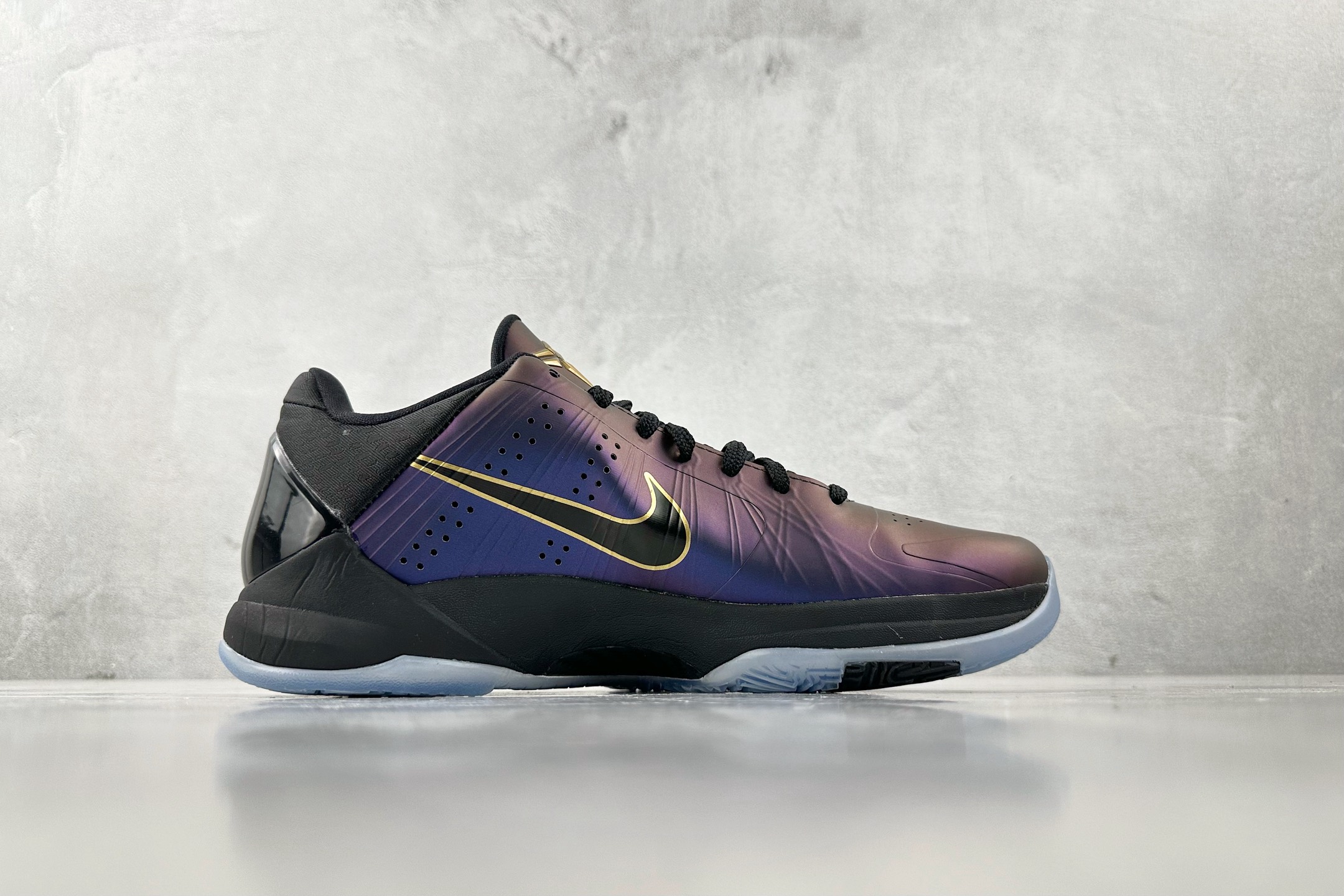 Nike Kobe 5 Protro”Year of the Mamba”蛇年限定 CNY 黑紫金 IB4481-500