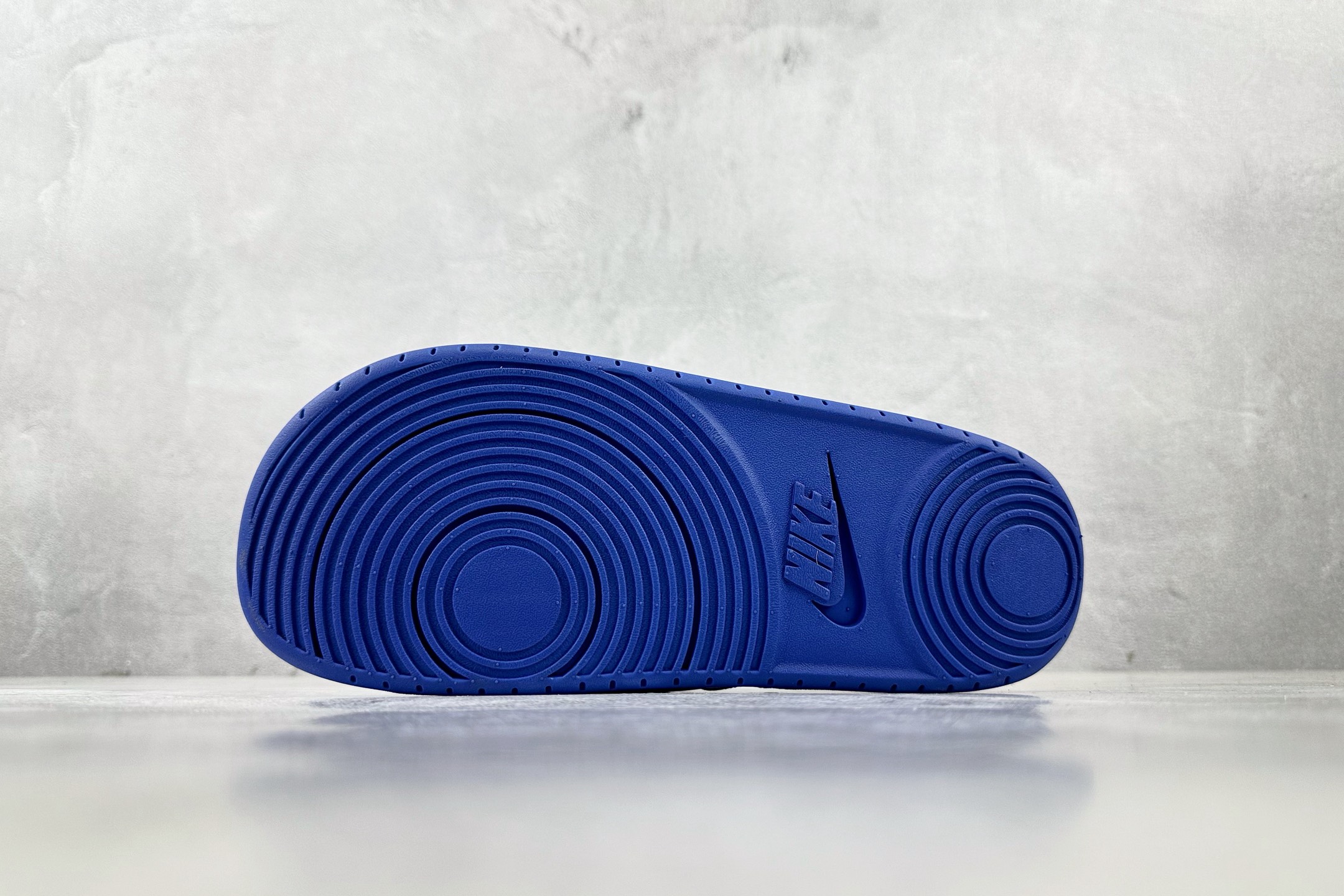 150 外贸专供 Nike Kobe Offcourt Slides 蓝色 IF2870-400