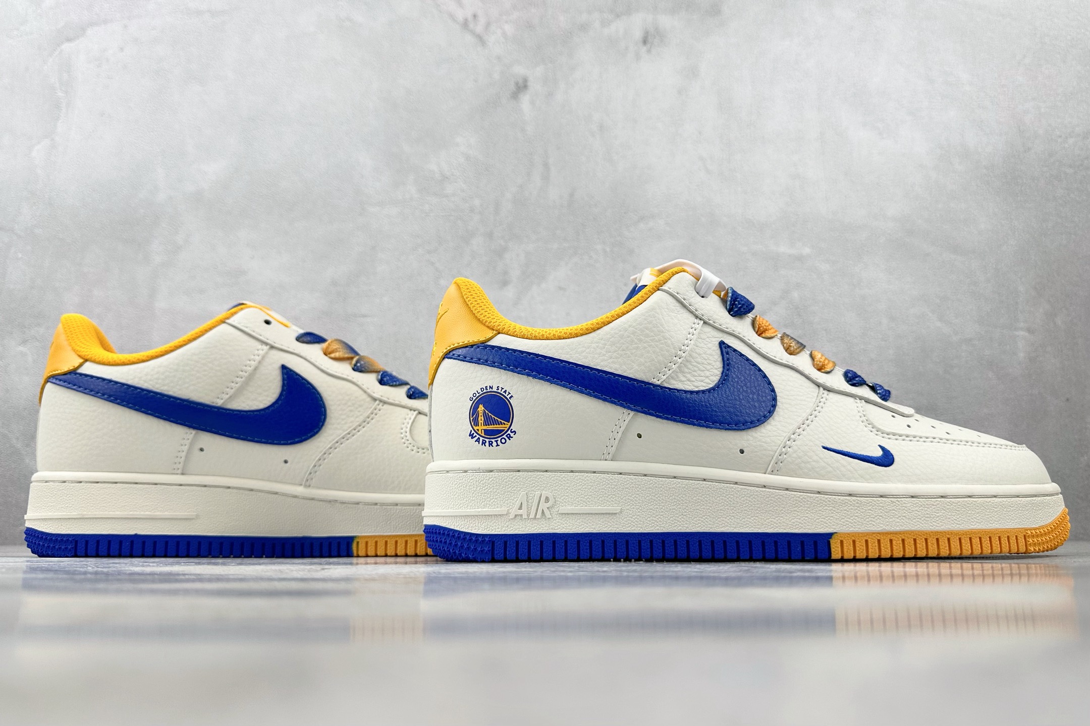 XC 
Nike Air Force 1'07 金州勇士 联名 米兰黄

货号：CS5288 005
尺