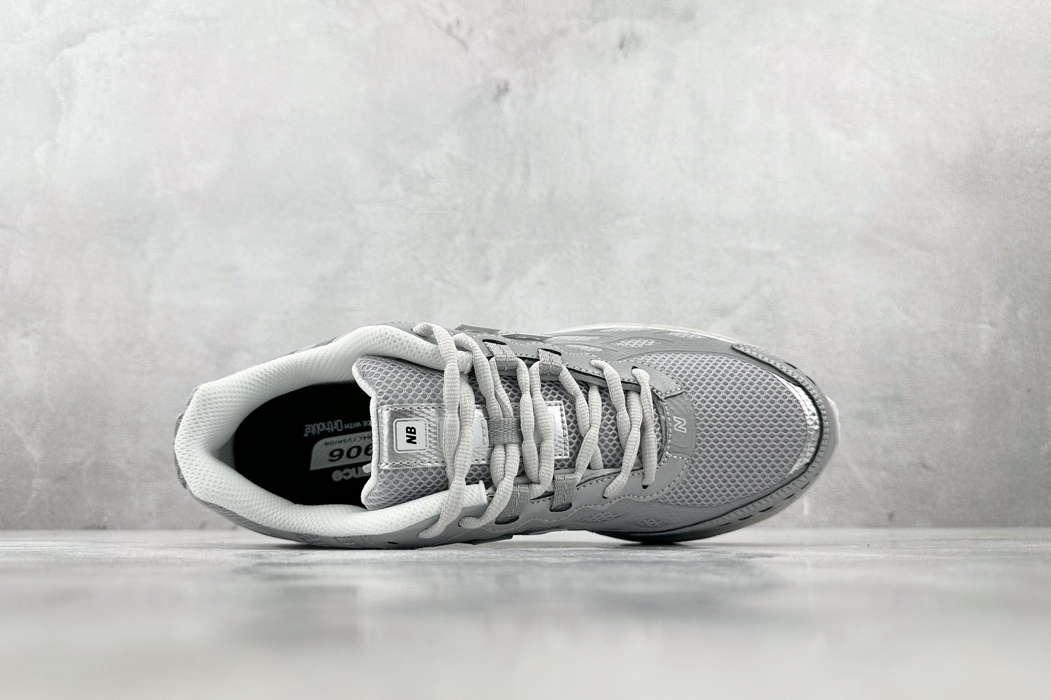 C 版 
大厂出品  New Balance NB 1906 W 灰色

货号：U1906WFE
尺码：