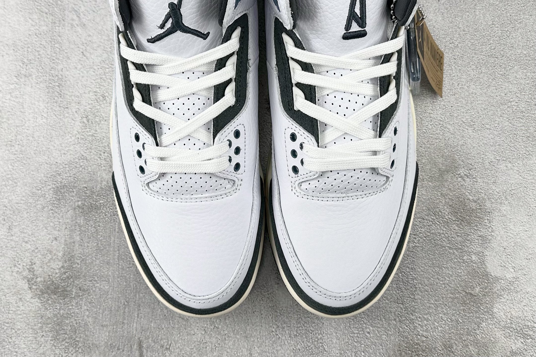 OG 
顶级纯原  A Ma Maniére x Jordan Air Jordan 3 DIFFUSE