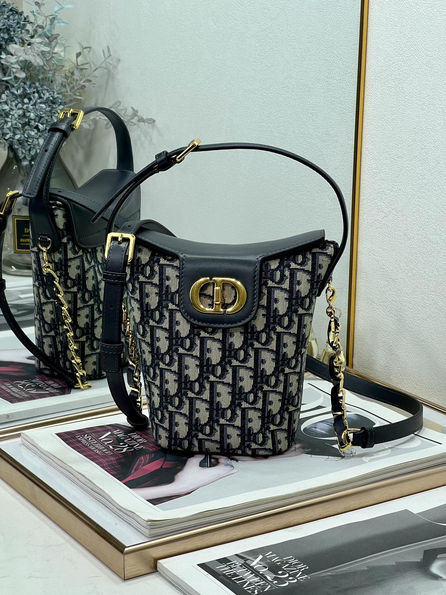 Éxito de ventas 💕 reposición 8833-1 Di❤️r 30 Montaigne bolso de patatas 🍟 17x18x8cm