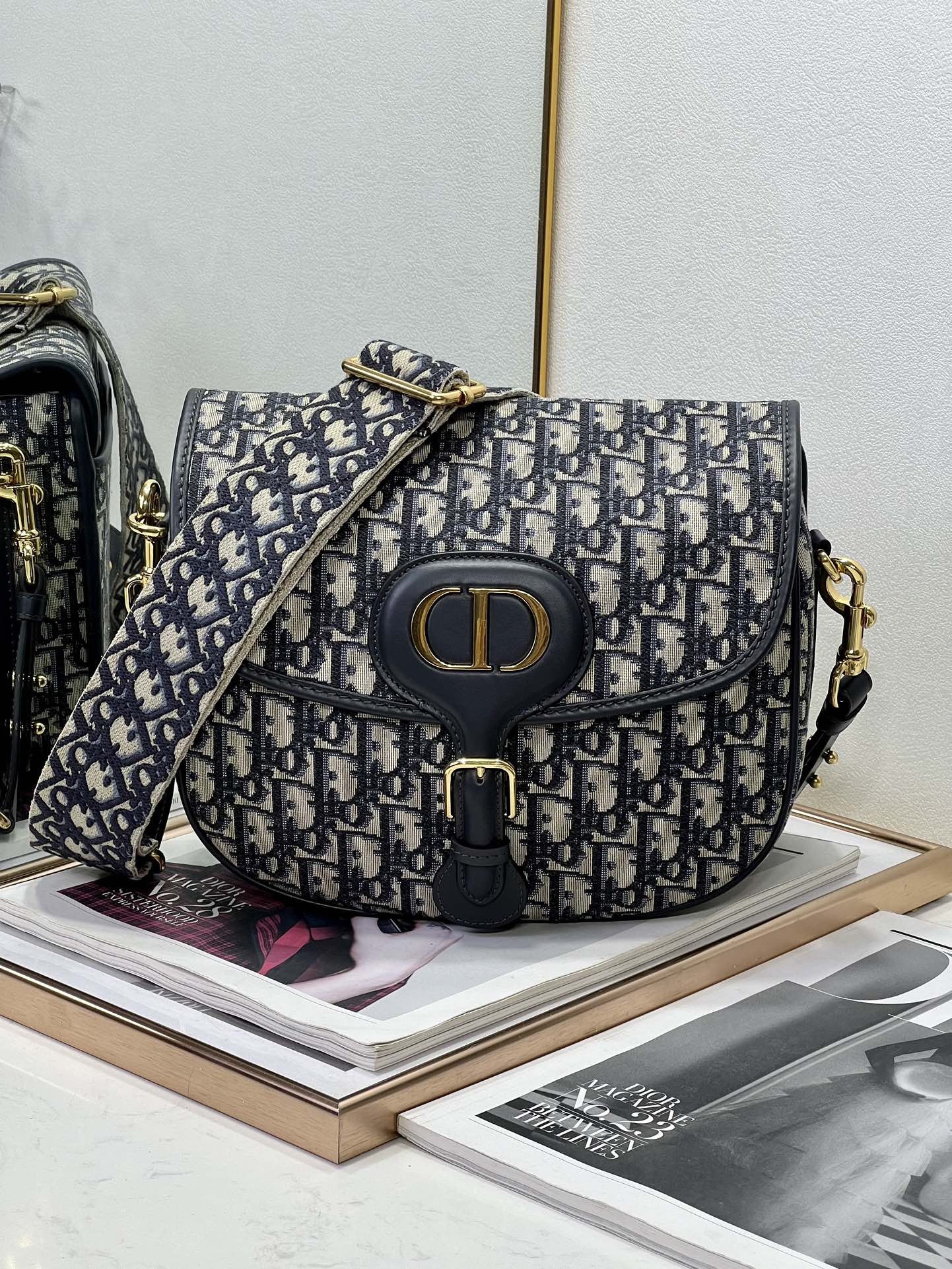 Éxito de ventas 🔥 reposición 2255L-1 Di❤r Bobby Bolso cerdito 🐷 27cm