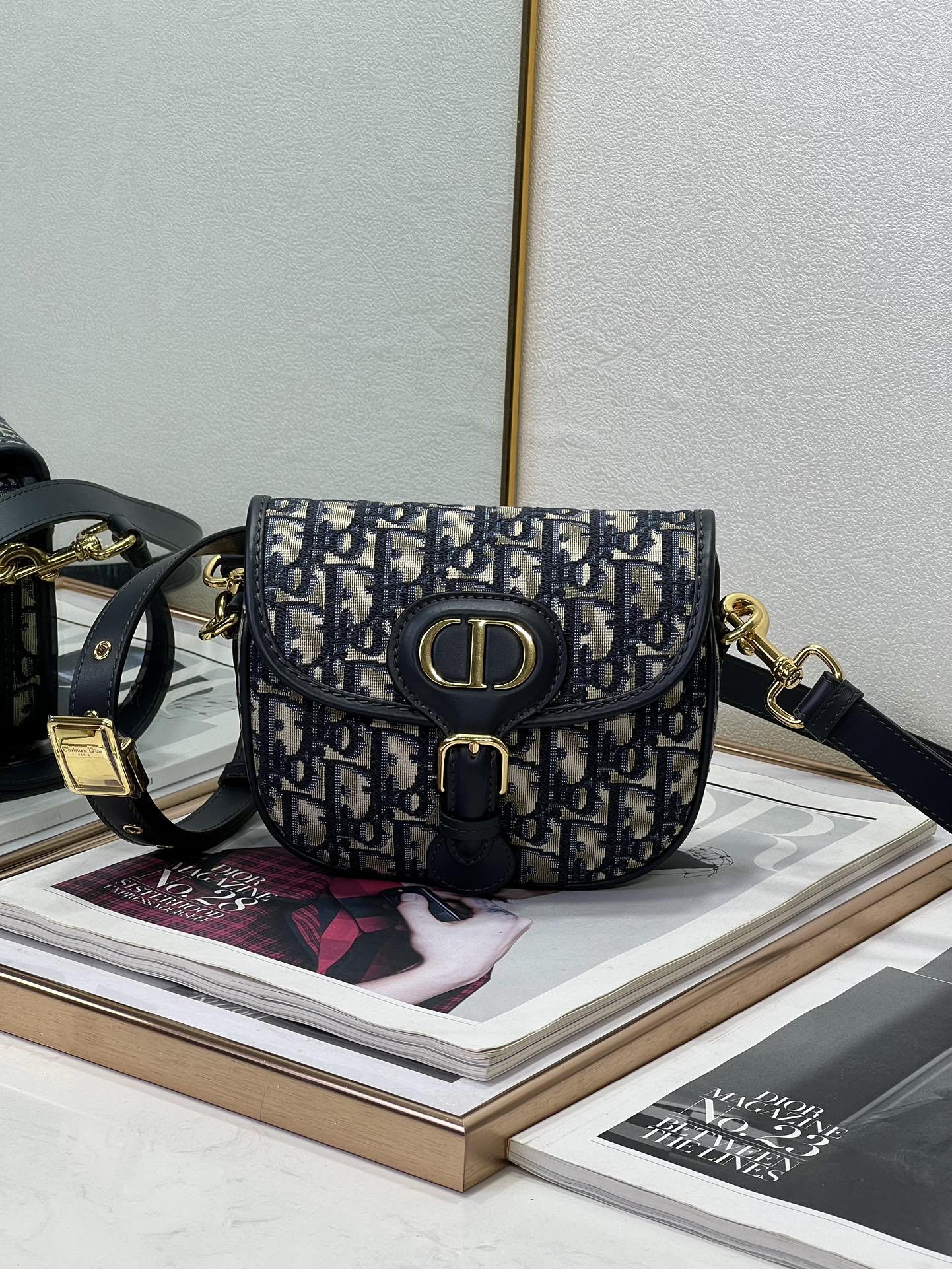 Éxito de ventas 🔥 reposición 2255s-1 Di❤r Bobby Bolso cerdito 🐷 18cm