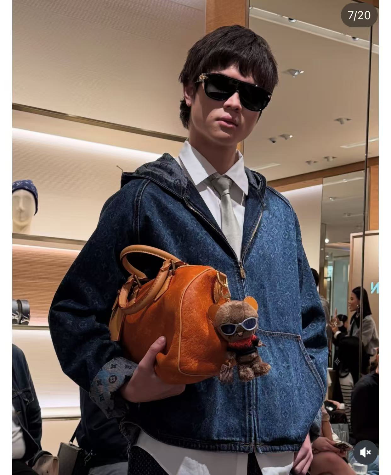 Louis Vuitto* Mod：Z3516U Size：125口0-140 