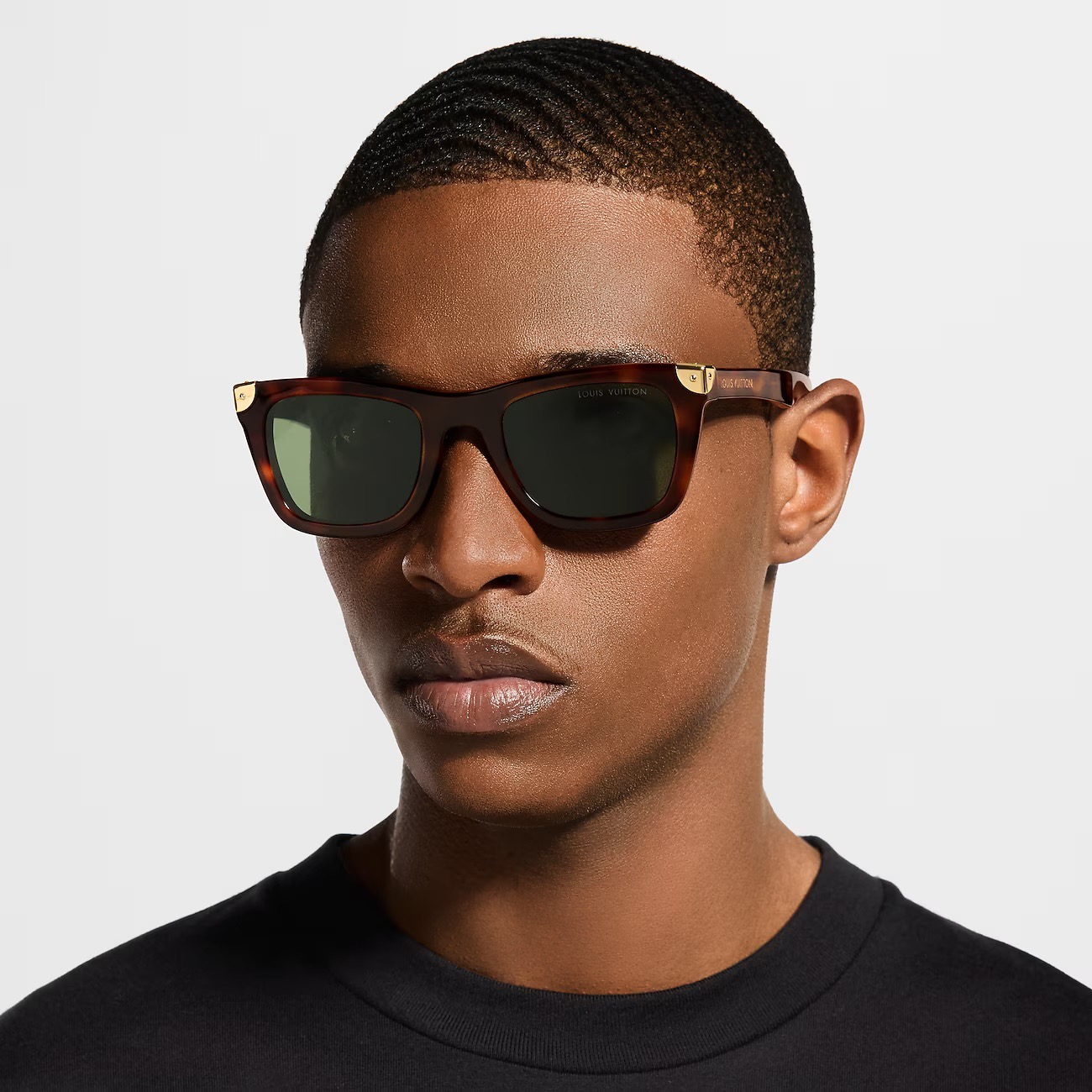 LOUIS VUITTO* MOD：Z3158U Size：52口24-145 