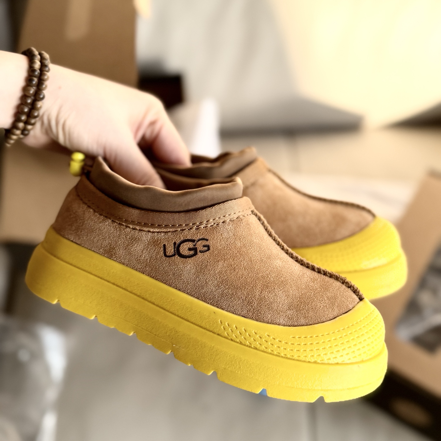 图片[8]-5色放 UGG明星同款厚底儿童雪地靴 尺码：25-35码 经典UGG明星同款🔥 优质包头款式设计✌🏻 内里加绒，保暖又舒适❄️ 耐磨防滑大底，脚感超赞👍🏻-选品中心