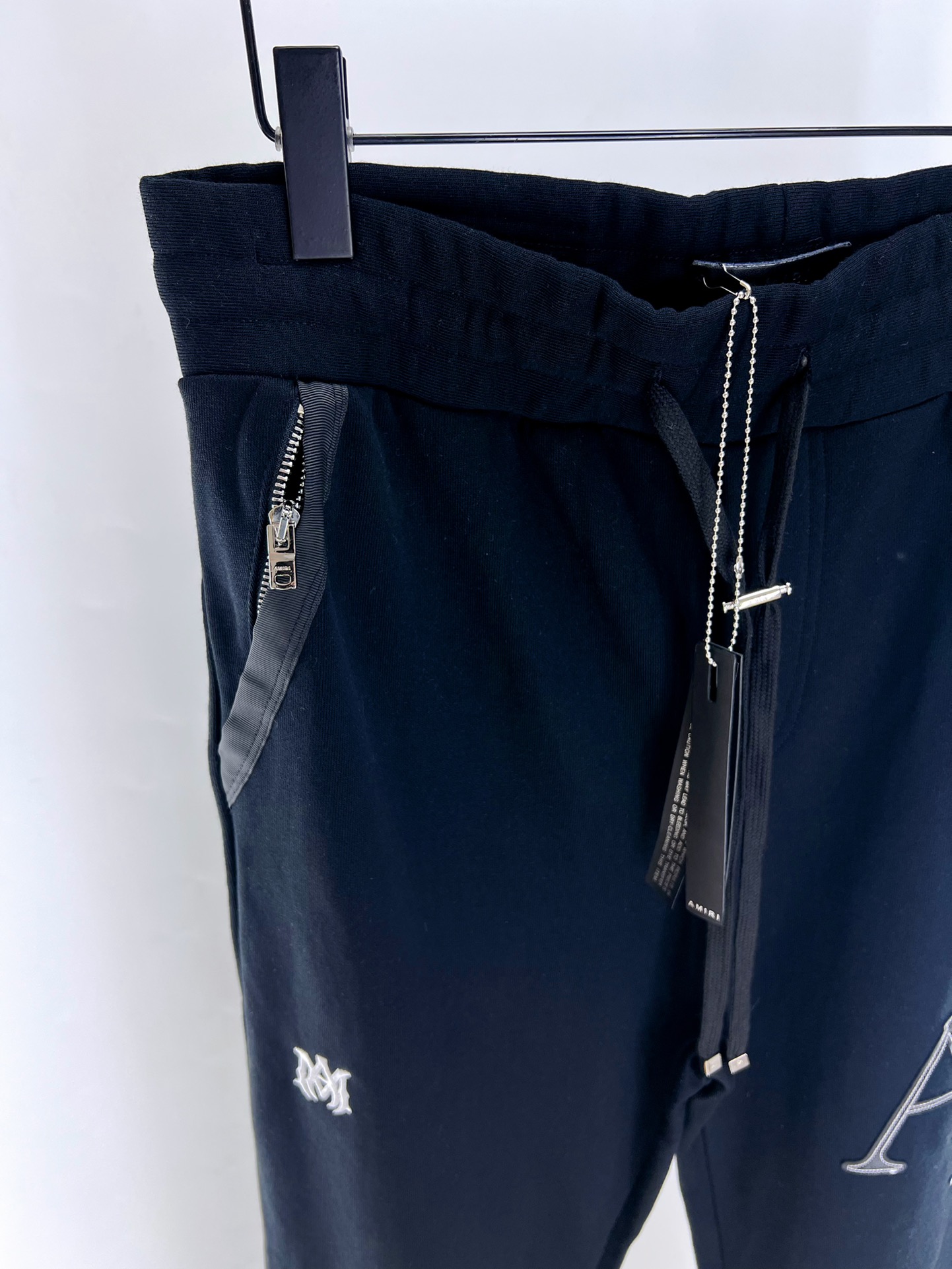 Amiri Embroidered Fleece Sweatpants Drawstring Patchwork Zipper Joggers 2 i1712631704 5797 1