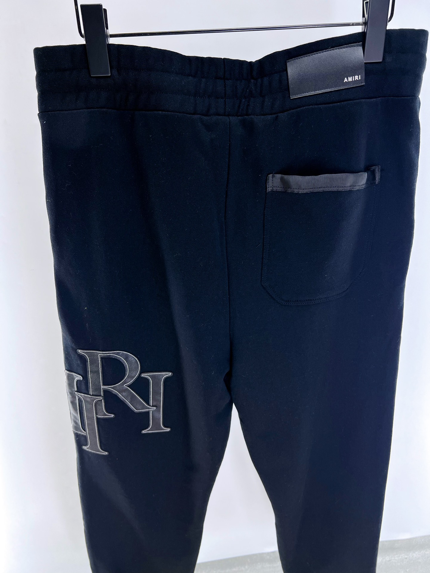 Amiri Embroidered Fleece Sweatpants Drawstring Patchwork Zipper Joggers 8 i1712631705 4436 3