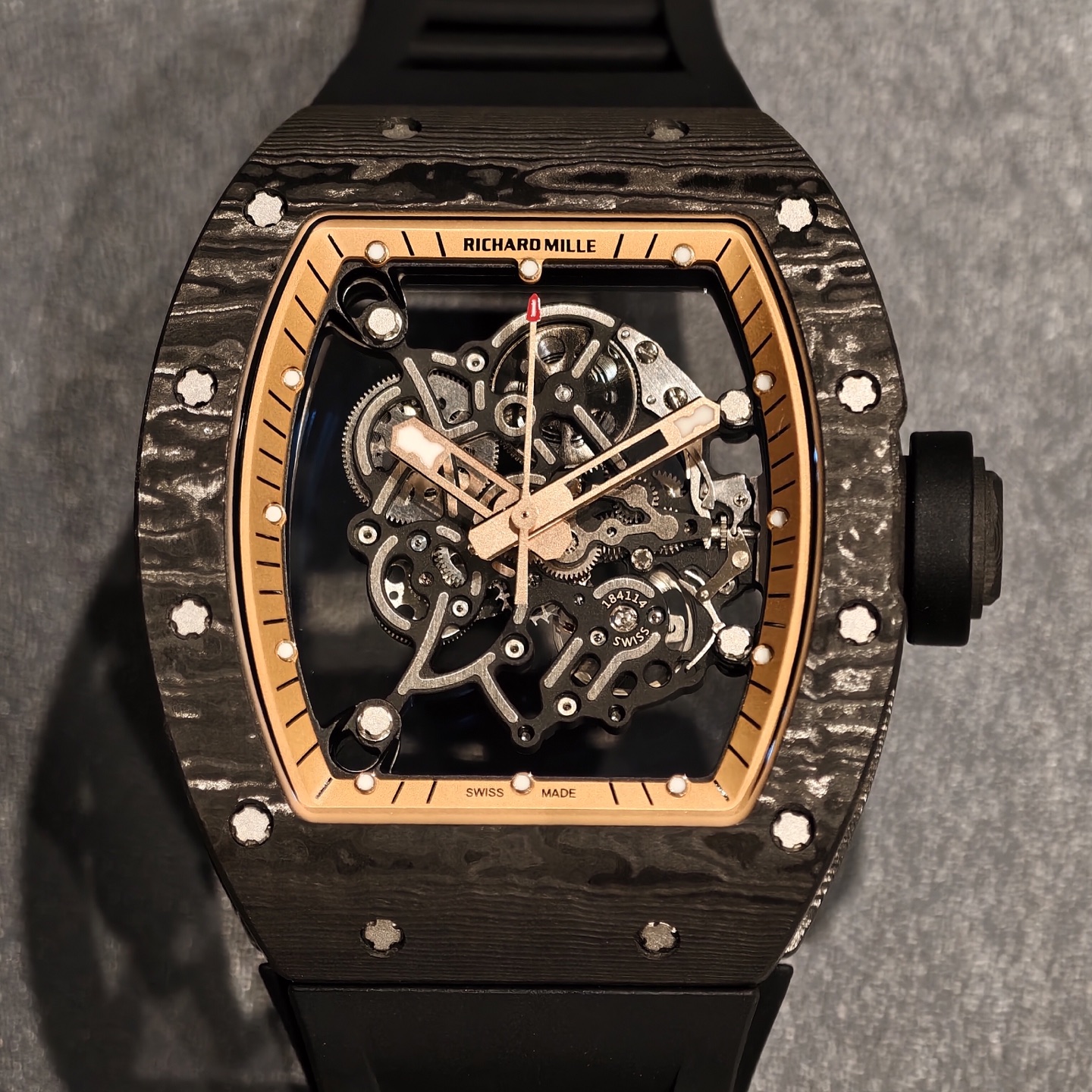 NO:944648,The fifth modification of Miller Studio - RM Va movement, the ultimate modification, shocking coming!  Shell case The texture and pattern of the case are a step up from the basic model. The transition is smoother and the texture is closer to the original. It is definitely the ceiling on the market!  Glass The glass effect is also better than the basic model. It is better than blue and the transparency is even higher!  The biggest highlight of the movement is another upgrade based on the Shanghai Vaucher movement. 1. The polishing of the balance wheel and weights is upgraded, and the effect is super bright. 2. Achieving genuine-level laser text. 3. The movement frame, bridges, and gears have all been refurbished by hand. 4. The entire movement is super clean and neat, not greasy, and the high-end feel is fully restored to the original. Hands  The RM sword hand has a clear sword edge outline, and the edges of the hands are all polished to remove excess burrs, making the look and feel infinitely close to the genuine product. The RM Logo on the strap buckle is deep and three-dimensional, the bottom groove is clean and neat, and the details and texture are comprehensively improved. Coupled with the super assembly and waterproof testing of Miller Studio, everyone can sell and buy with confidence!  ,19860909米勒工作室改装第五弹——RM Va机芯 终极改装,震撼来袭！ 壳套 表壳质感与花纹相比基础款再上一层楼,过渡更加丝滑,纹路更接近原装,绝对是市面上的天花板！ 玻璃 玻璃效果同样超越基础款,青出于蓝而胜于蓝,通透感更上一层楼！ 机芯最大亮点在上海 Vaucher机芯的基础上再次升级 1.升级摆轮和砝码的打磨,效果超级光亮. 2.实现正品级别的镭射文字. 3.机芯框架、板桥、齿轮全部经过手工二次修润. 4.超级装整颗机芯干净工整,不油腻,高级感全面还原正品. 表针 RM大剑表针,剑锋轮廓清晰,指针边缘全部抛光处理,去除多余毛边,观感无限接近正品. 表带扣 表扣RM Logo深刻立体,底槽处理干净利落,细节质感全面提升. 再加上米勒工作室的超级装工与防水测试,让大家卖得放心,买得安心！,,Watch