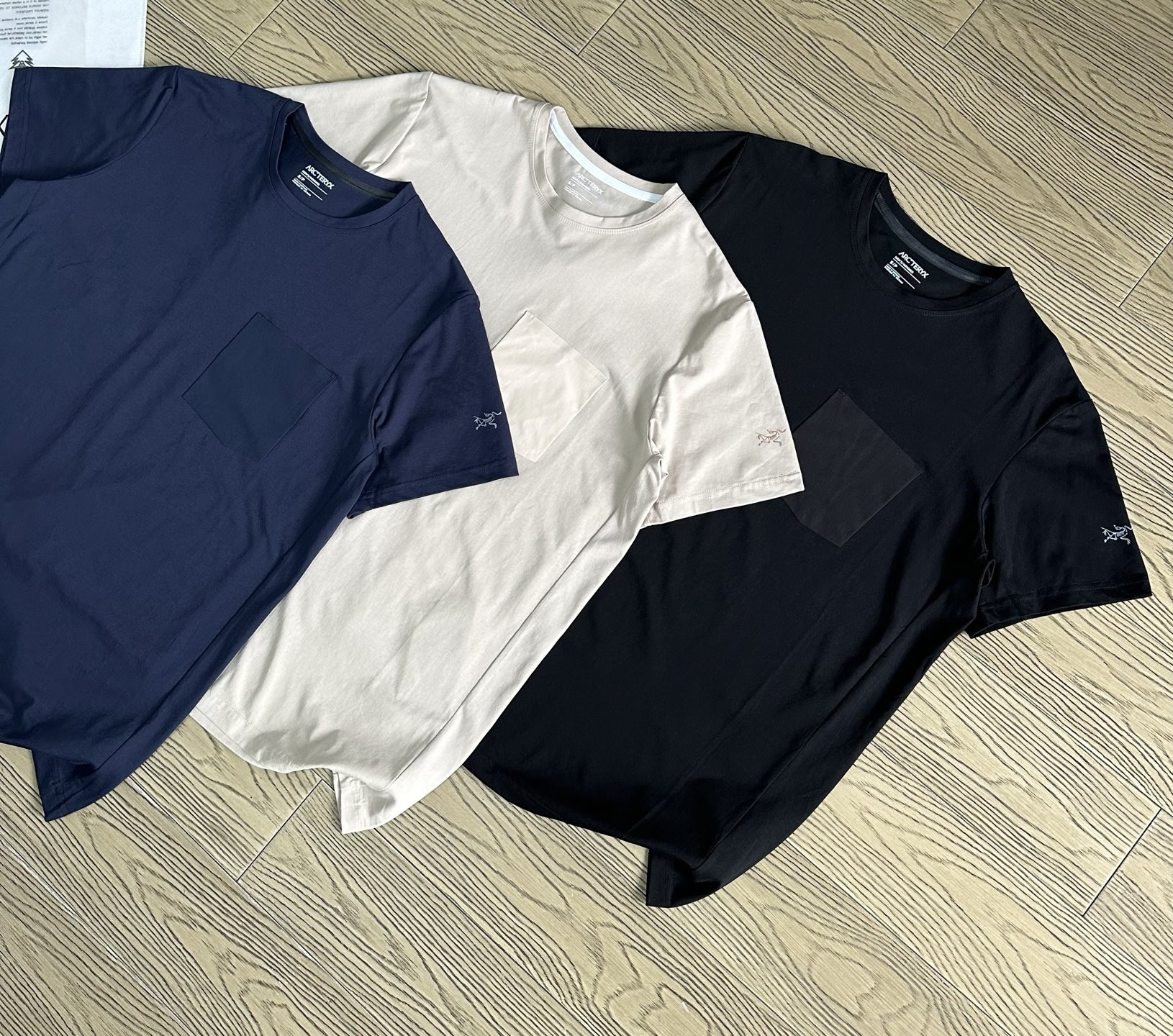 Alternative view of T-Shirt 05791