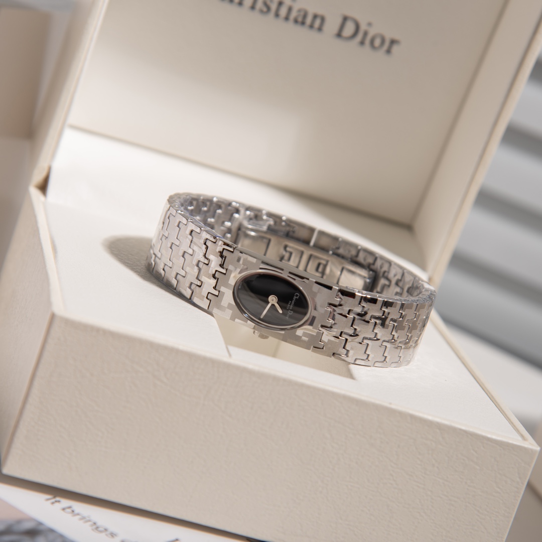 NO:158232,Silver black plate.,19860909银色黑盘.,,Watch