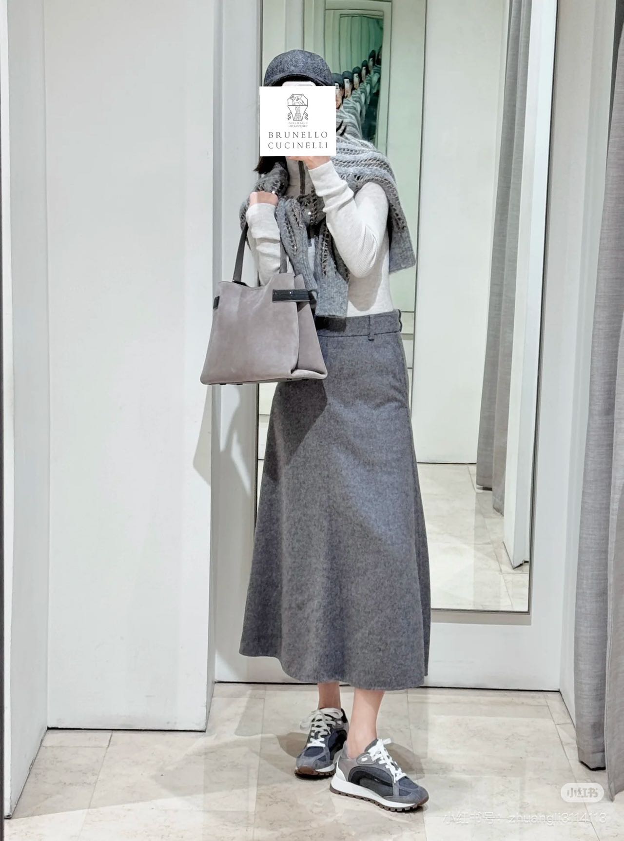 NO:238020,Different colors and materials are combined, but there is no sense of season. You can satisfy you if you take them out at any time!  In spring, summer, autumn and winter, you will be given a pair of casual shoes that are very tasty, and the high-end outfit will come out immediately!  !  , casual shoes/sports shoes, sneakers19860909不同的颜色和材质结合,但又不会有季节感,在任何时间段拿出来都能让你满意！春夏秋冬给你一双很有品味的休闲鞋,高级感的穿搭立马就出来了！！,休闲鞋/运动鞋,sneakers,Women's Shoes