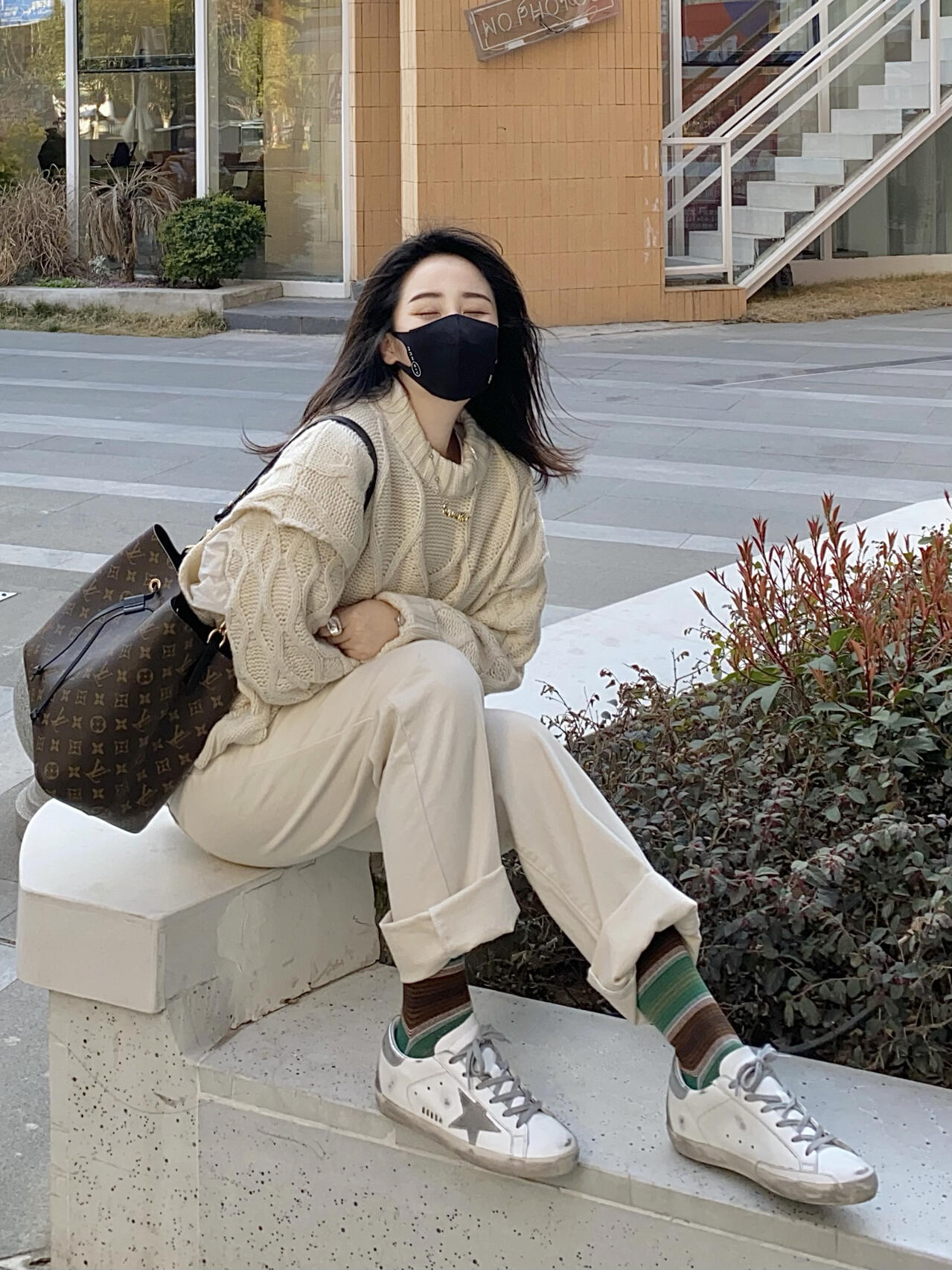 _dhr9soDiAKvg_SNqftJpwxoIp_8k-OUEbM9jCUw