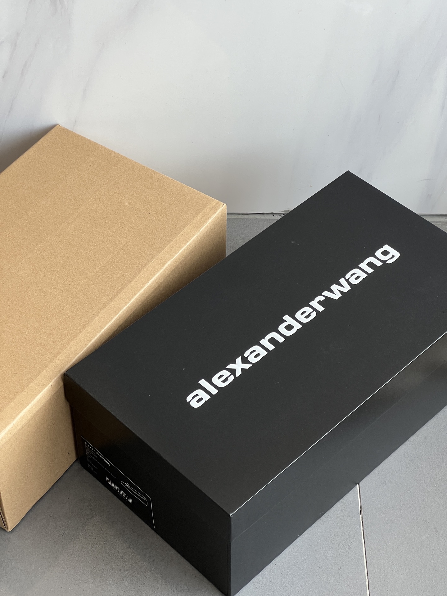 NO:237292,Full set of z packaging!  As long as you get the other problems in the authentic factory!  You get what you pay for, but it’s more cost-effective than spending money on everyone’s money at the counter. So don’t hesitate if you like this kind of good thing with high attendance and practical attendance. I don’t know how long it will take next time the goods arrive!  ,leather shoes19860909全套z包装！只要搞定了正品工厂其他的就是的问题了！一分钱一分货,但是总比大家去专柜花冤枉钱划算,所以说这种出勤率高,实用的好东西,喜欢不要犹豫. 下次到货不知道要多久！,皮鞋,Women's Shoes