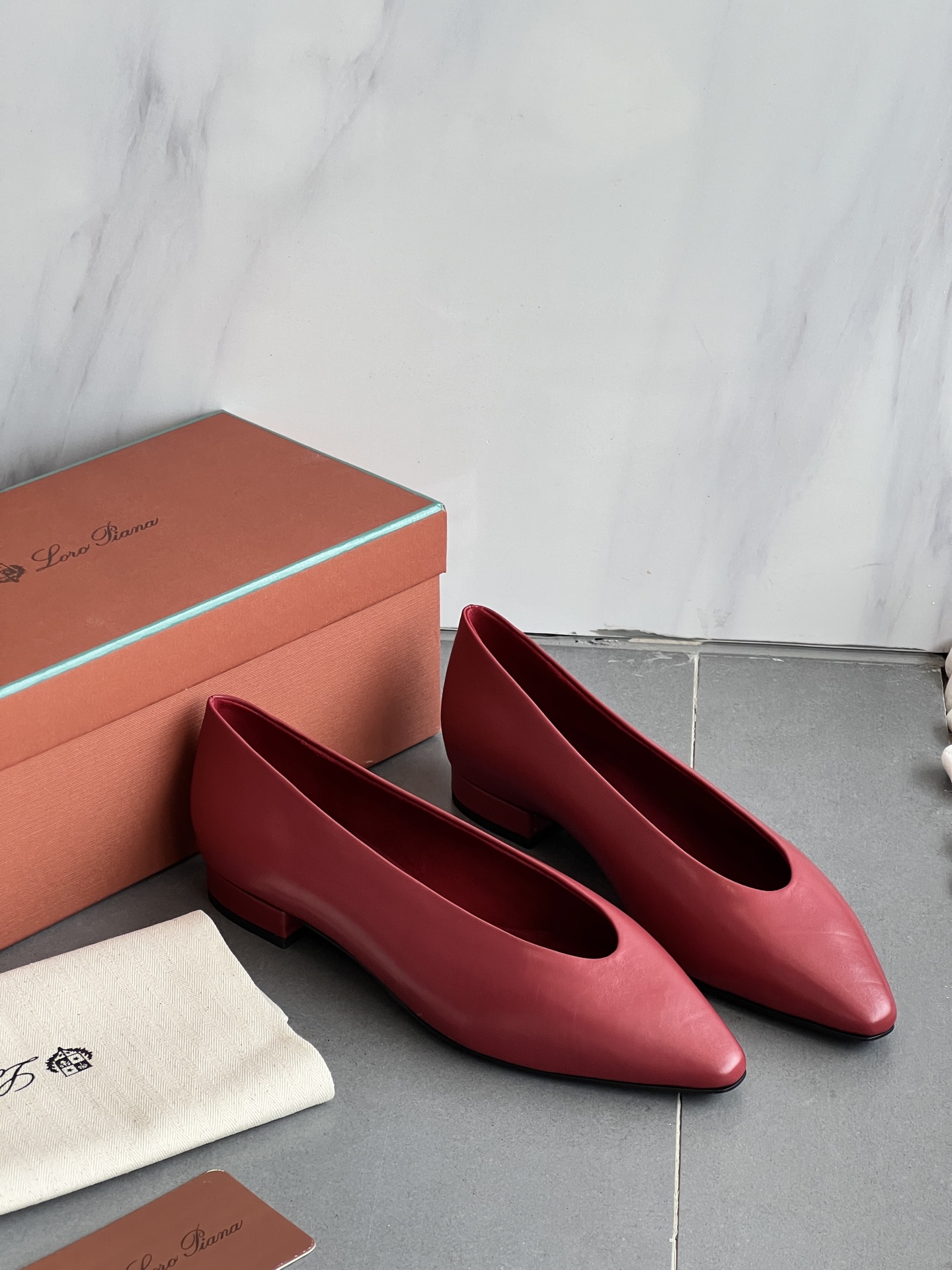 NO:237290,Red, single shoes19860909红色,单鞋,Women's Shoes